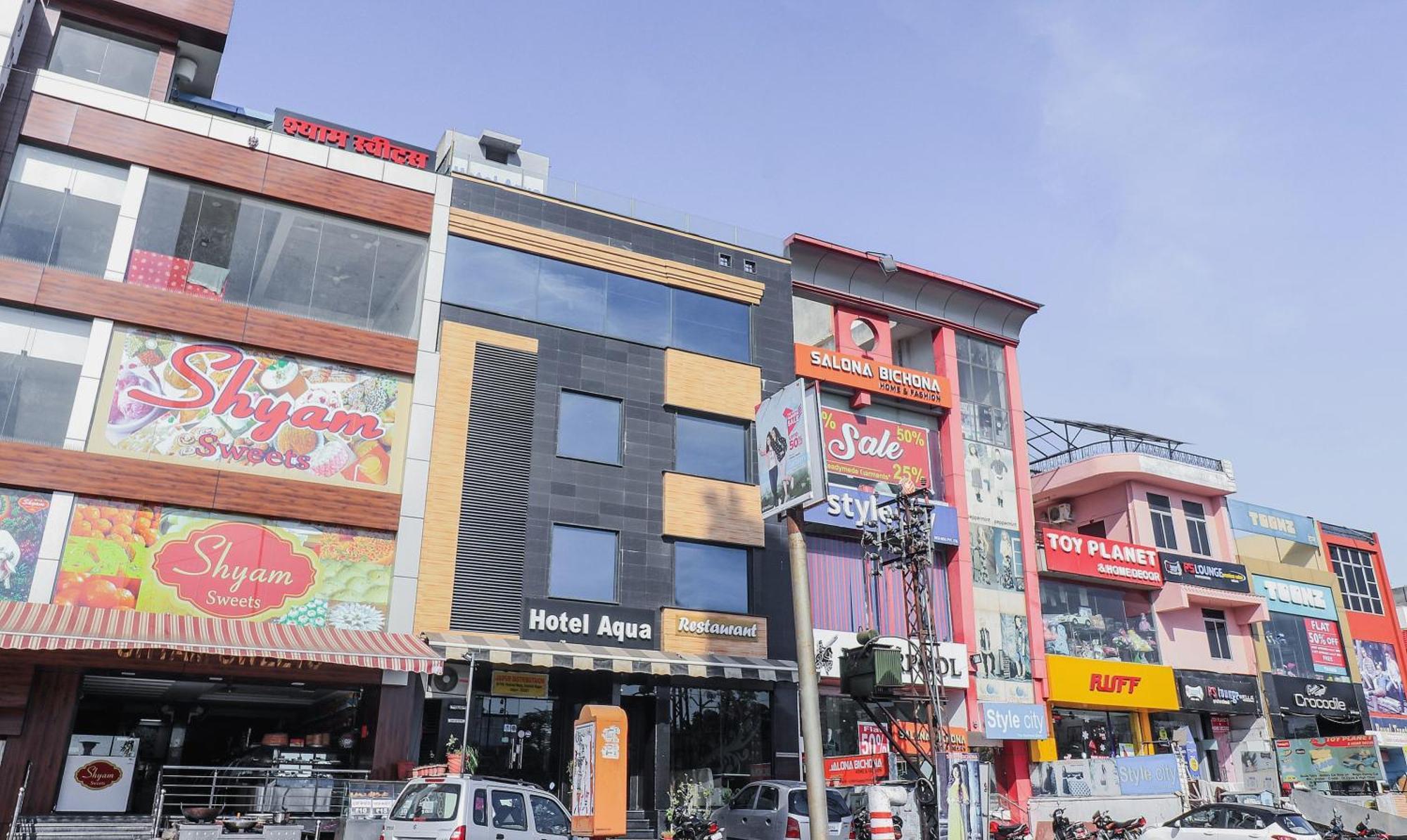 Townhouse Oak Krishna Nagar Formerly Aqua 4*