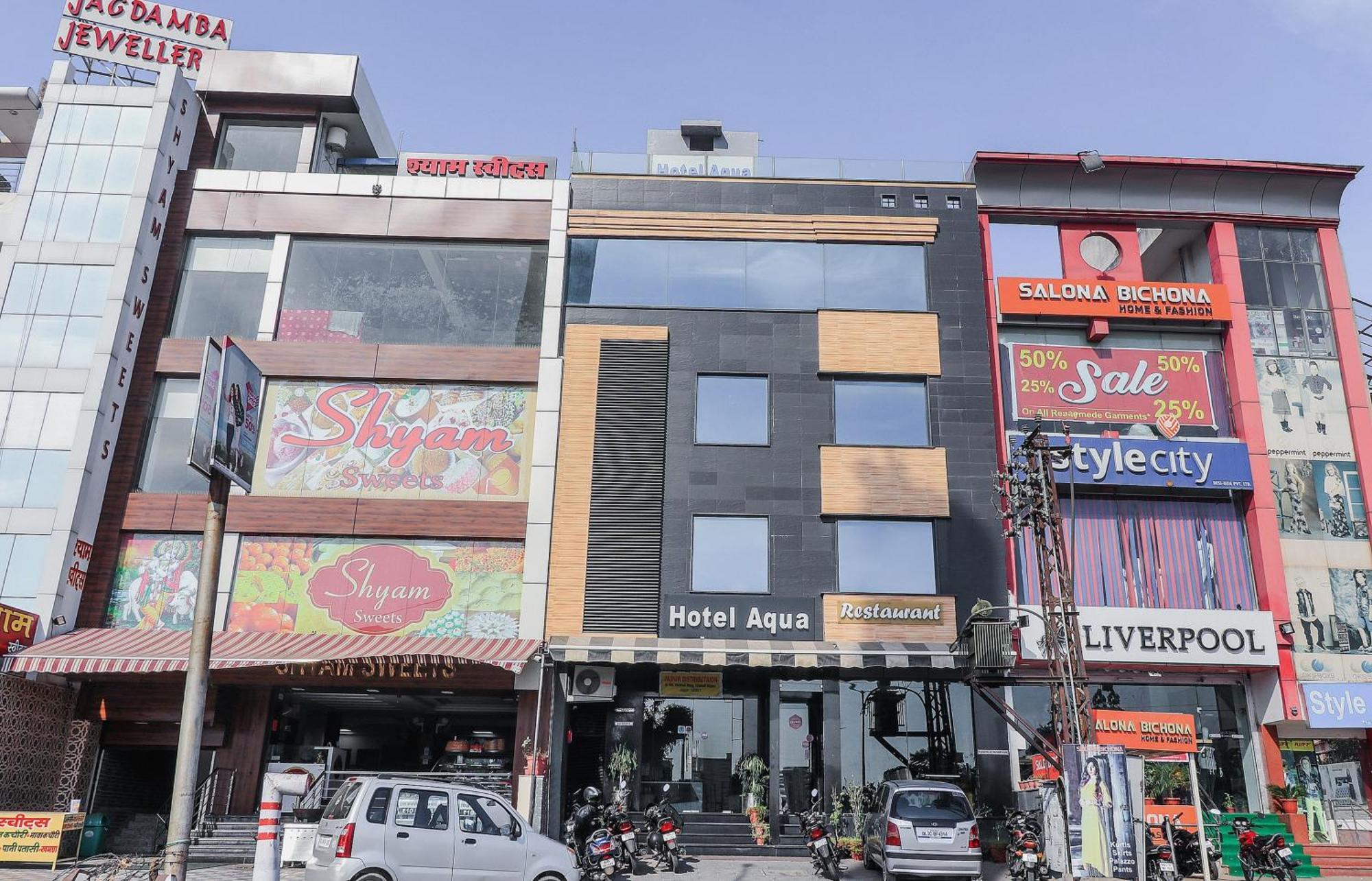 Townhouse Oak Krishna Nagar Formerly Aqua Hotel 4*