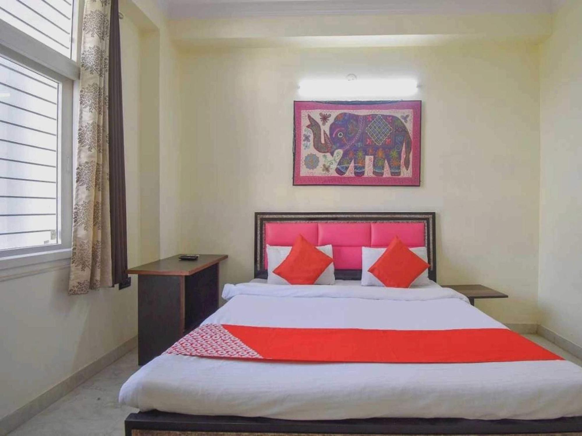 Collection O Gokul Vatika Hotel Jaipur