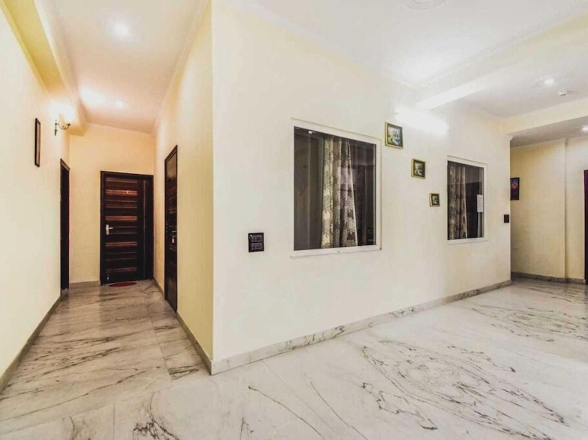 Hotel Collection O Gokul Vatika
