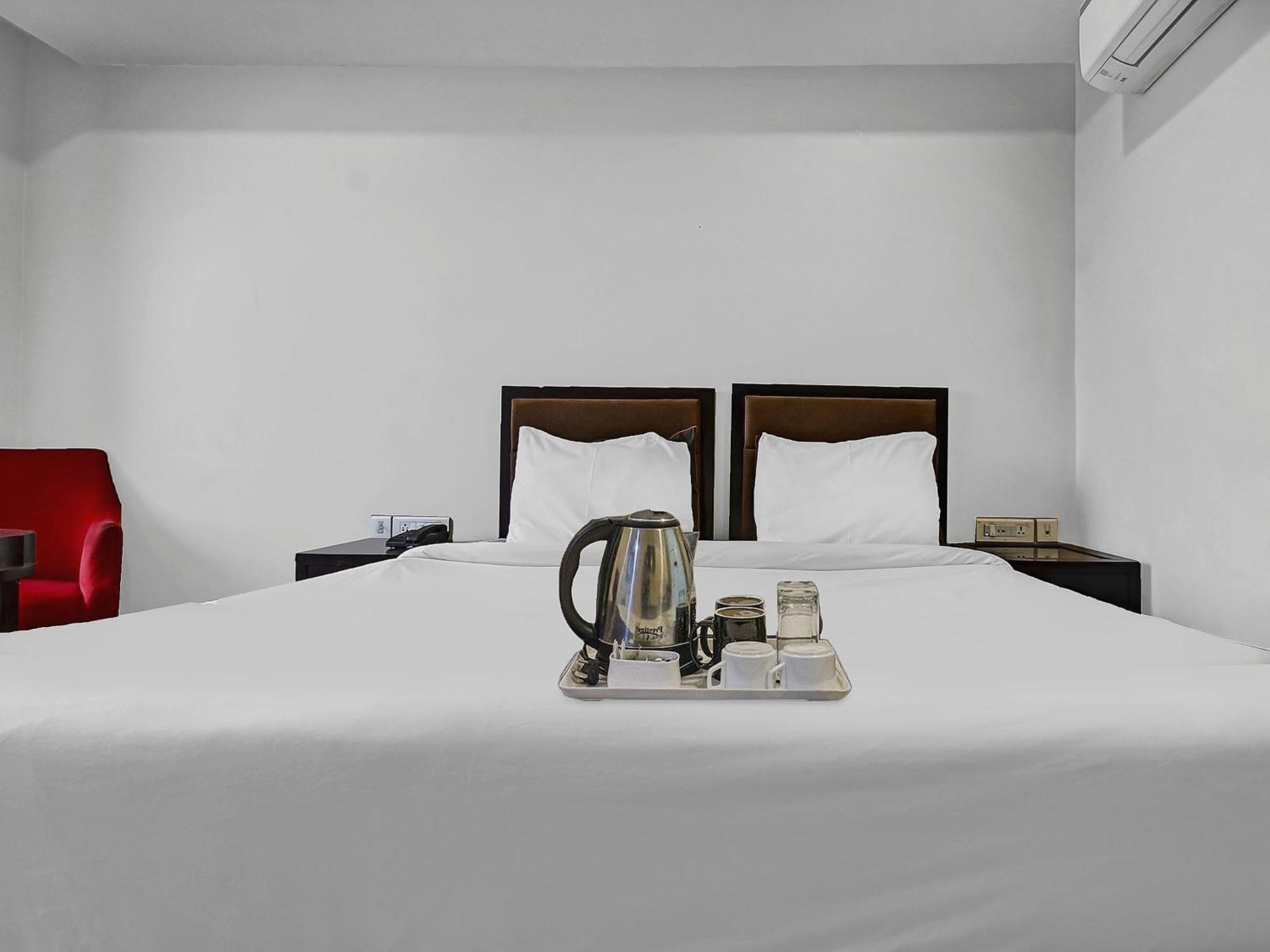 Townhouse The Grand Hotel 4*
