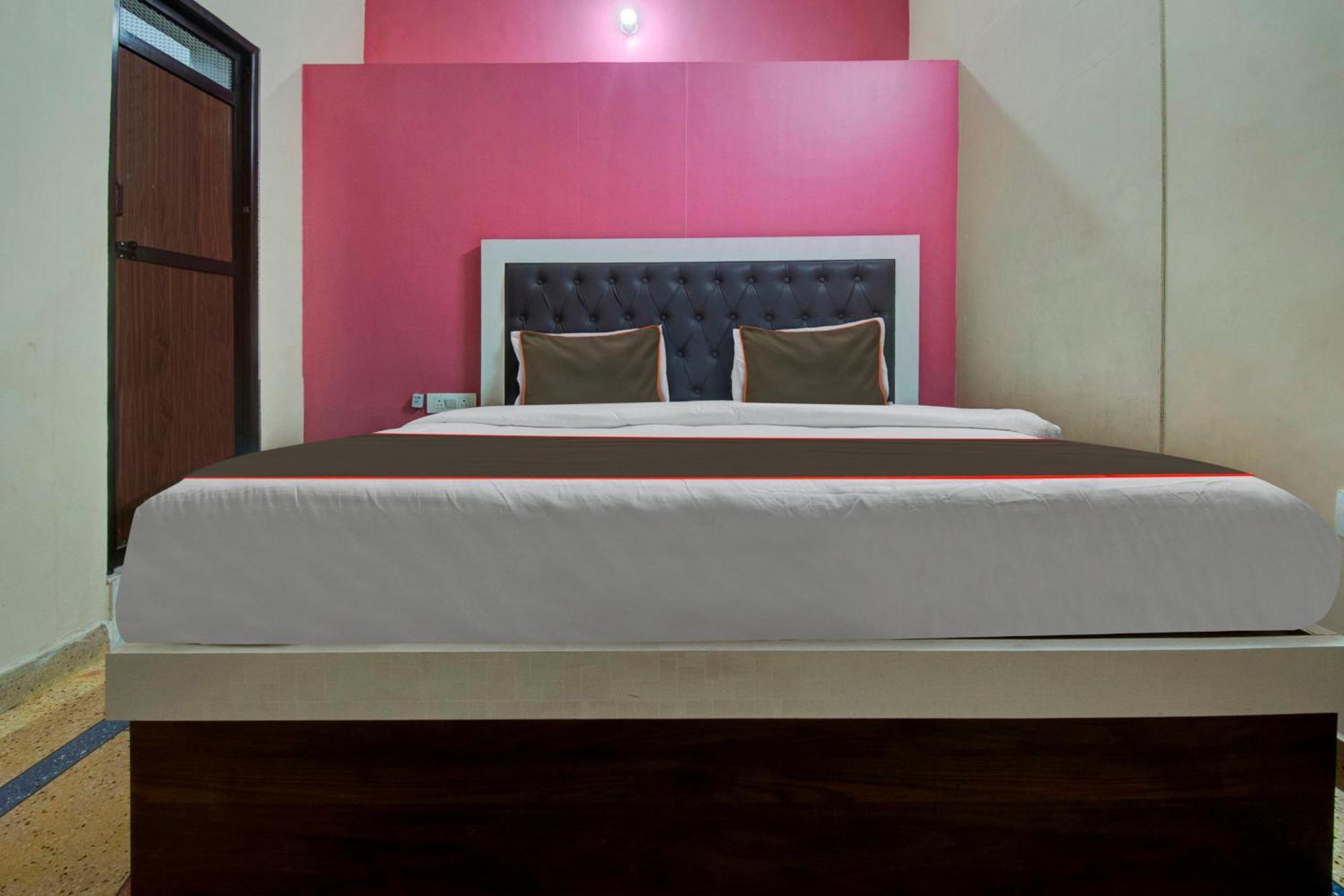 Hotel Collection O The Legent 4*