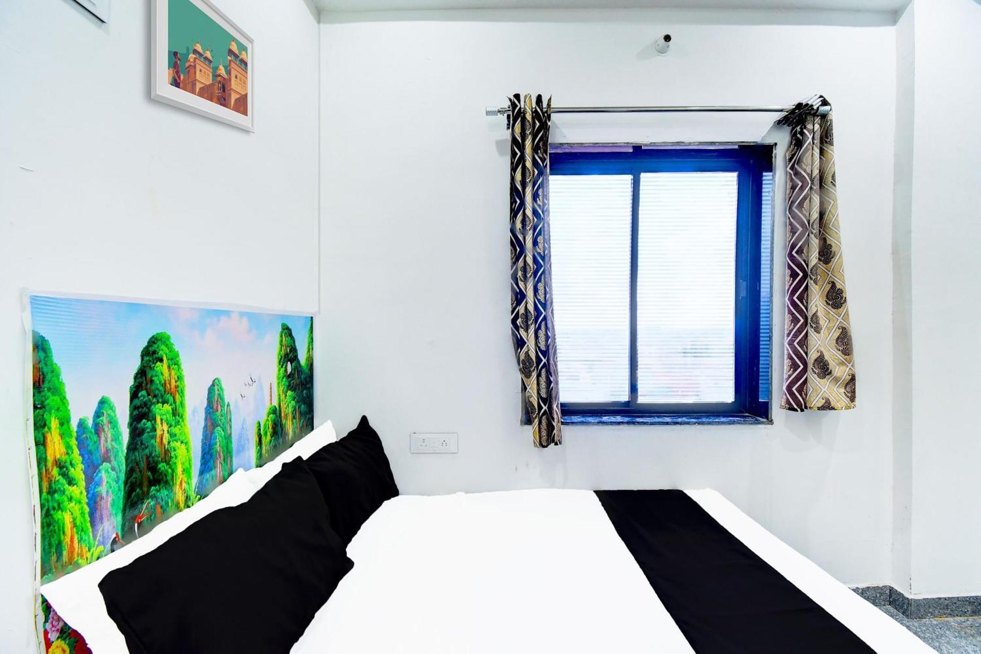 Hotel O Jmd And Restaurant Jaipur