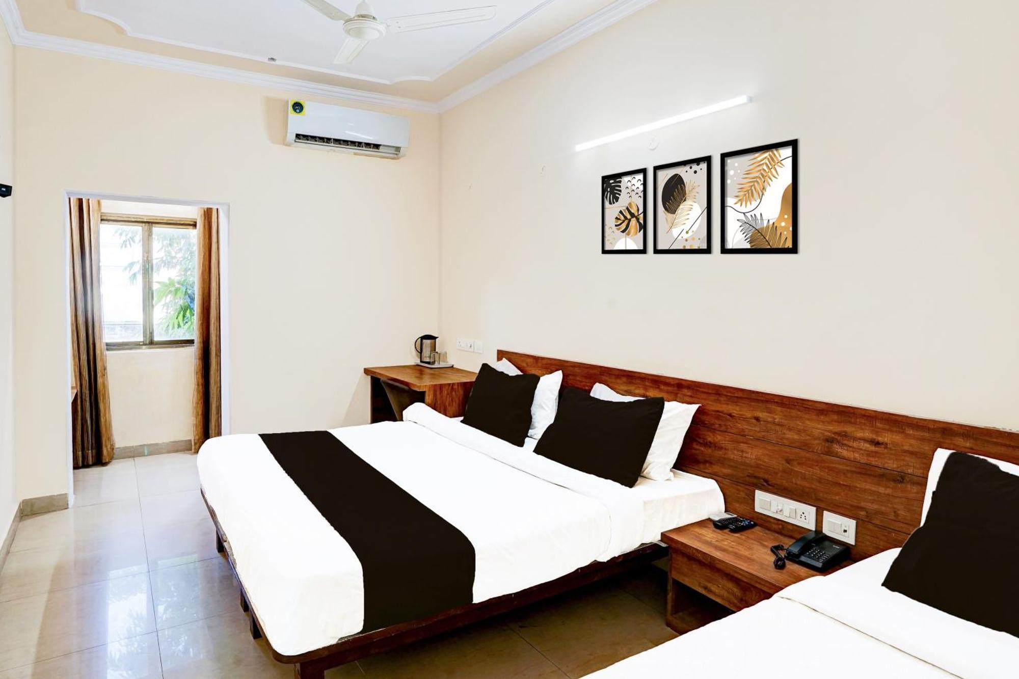 Super O Meera Marg Near Bani Park Formerly Cozy Vibes 3* Jaipur