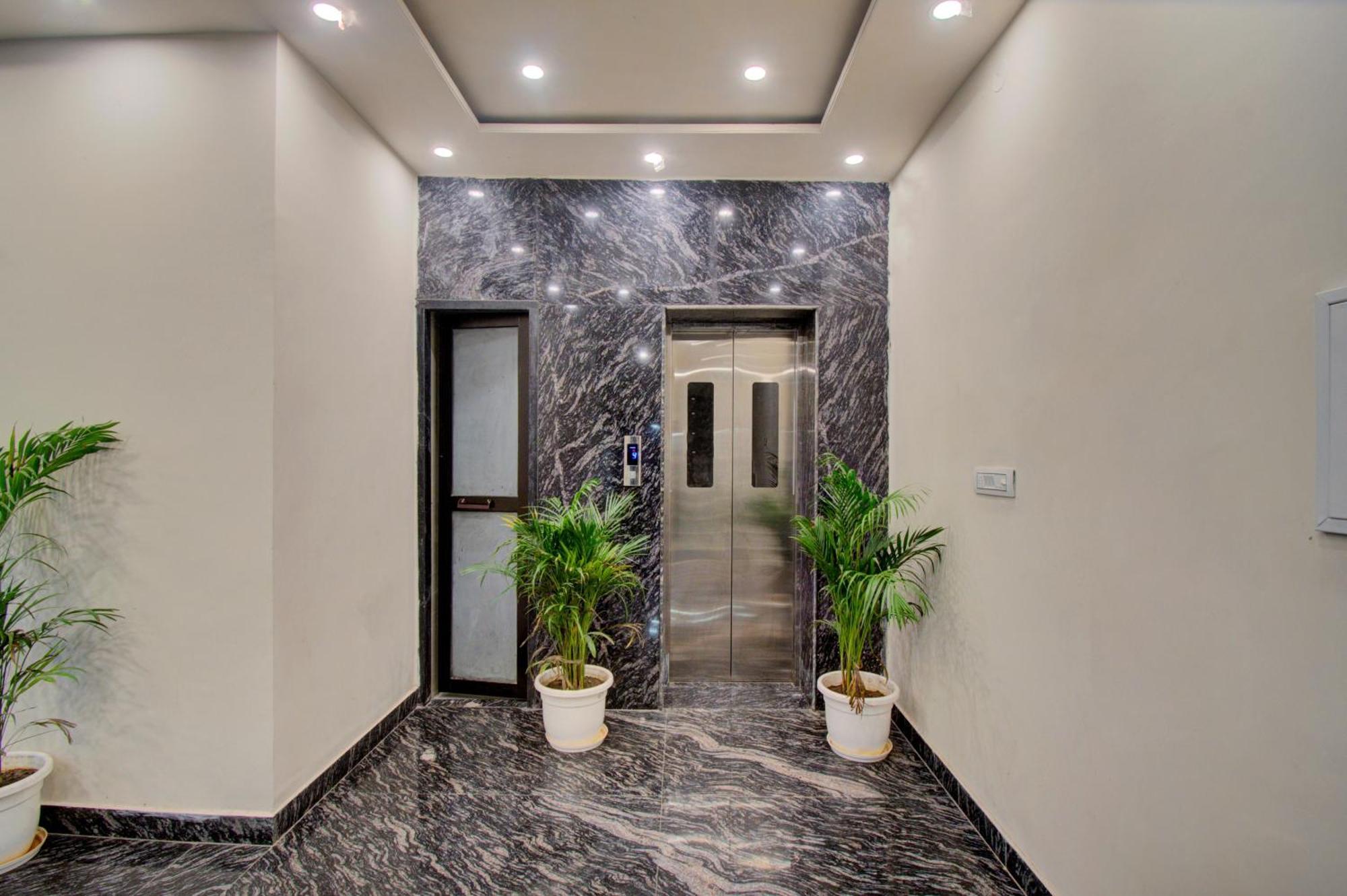 Townhouse Karma Hotel 3*