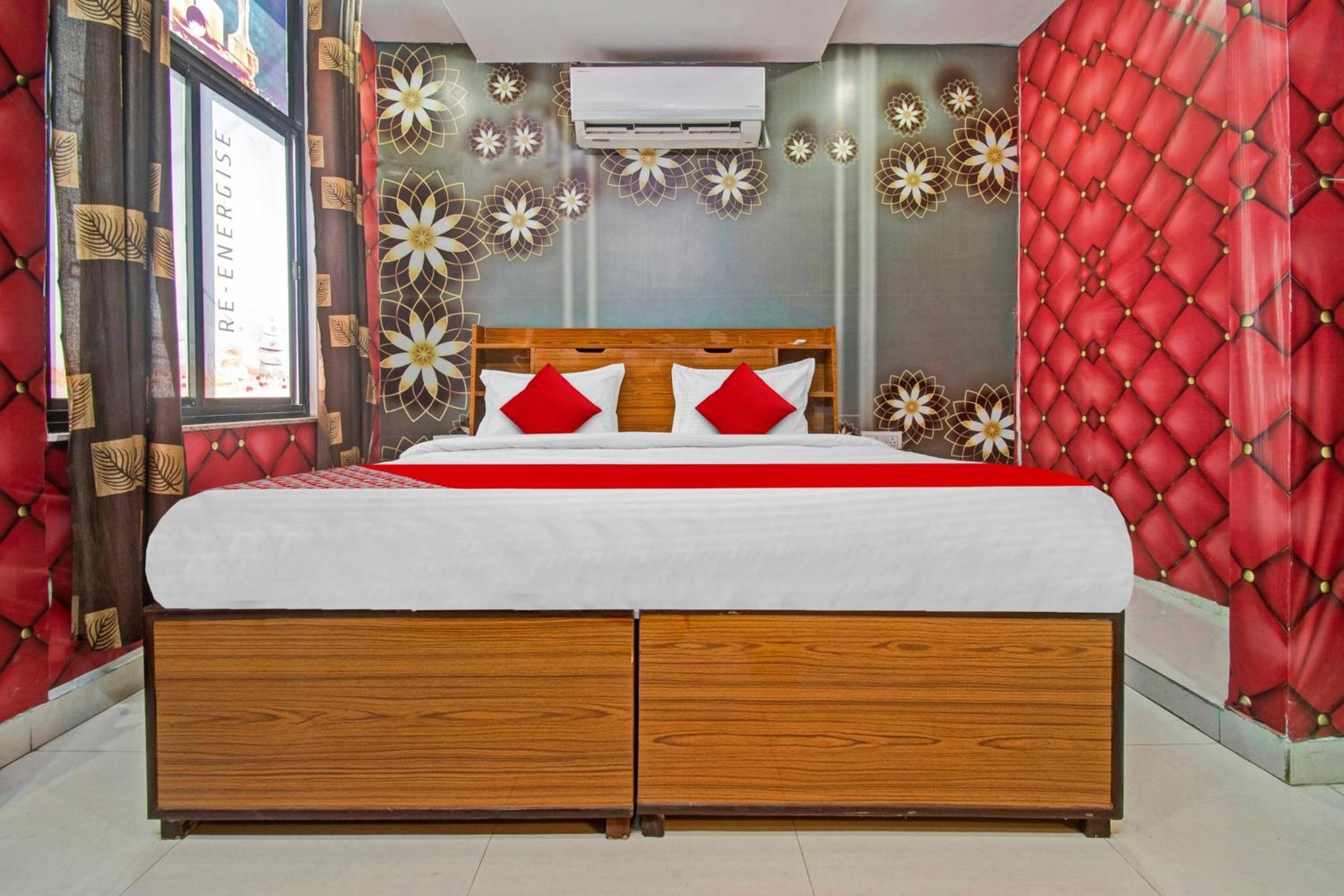 O Rawat Palace Hotel Jaipur