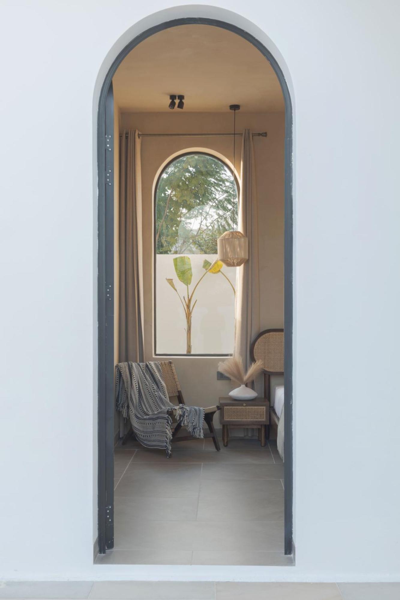Rawstone Luxury Villa