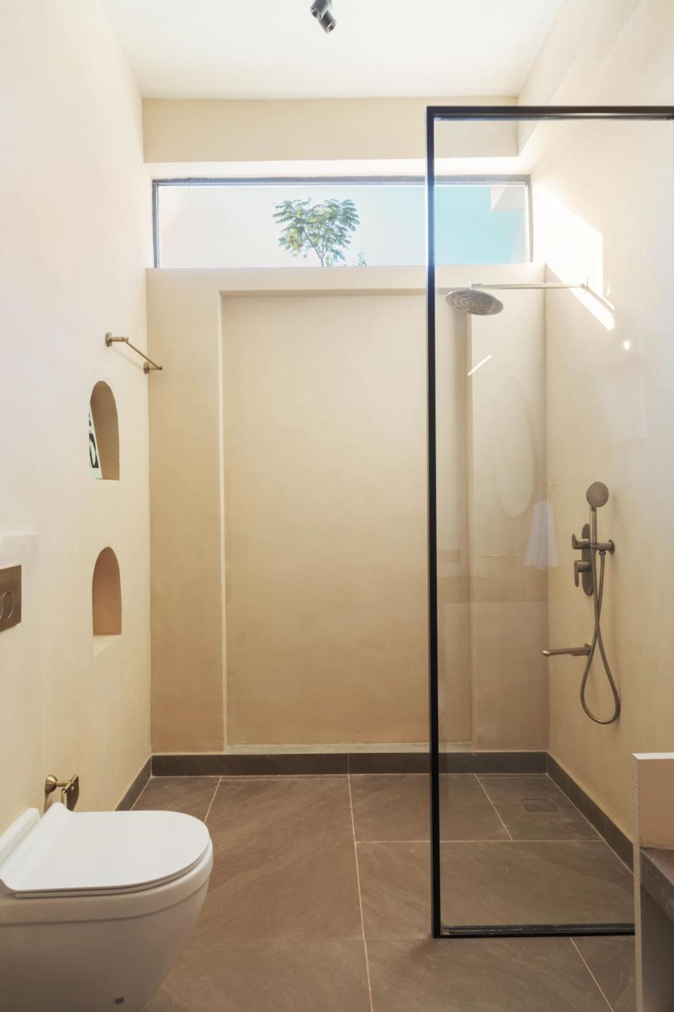 Rawstone Luxury