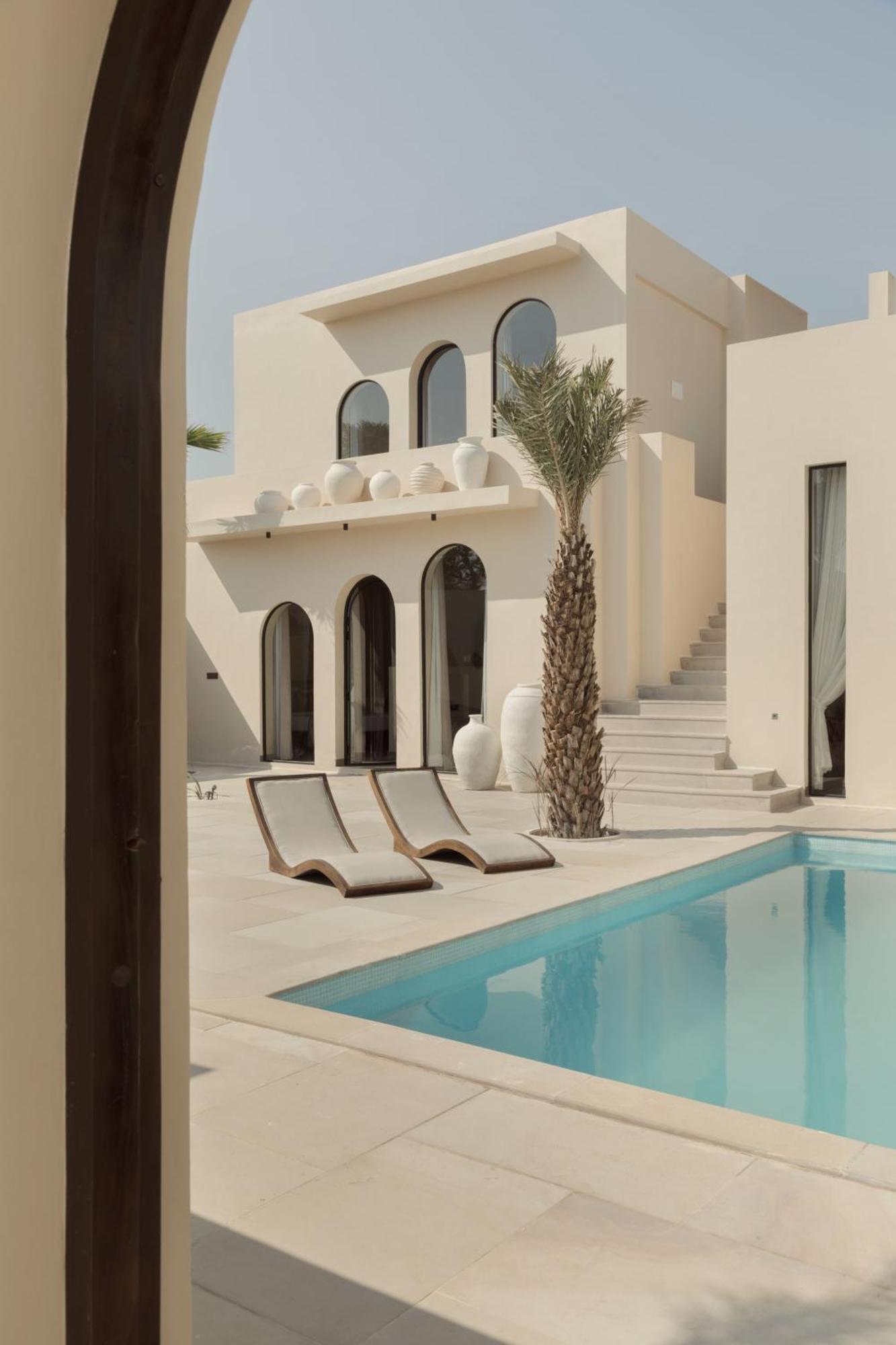 Rawstone Luxury