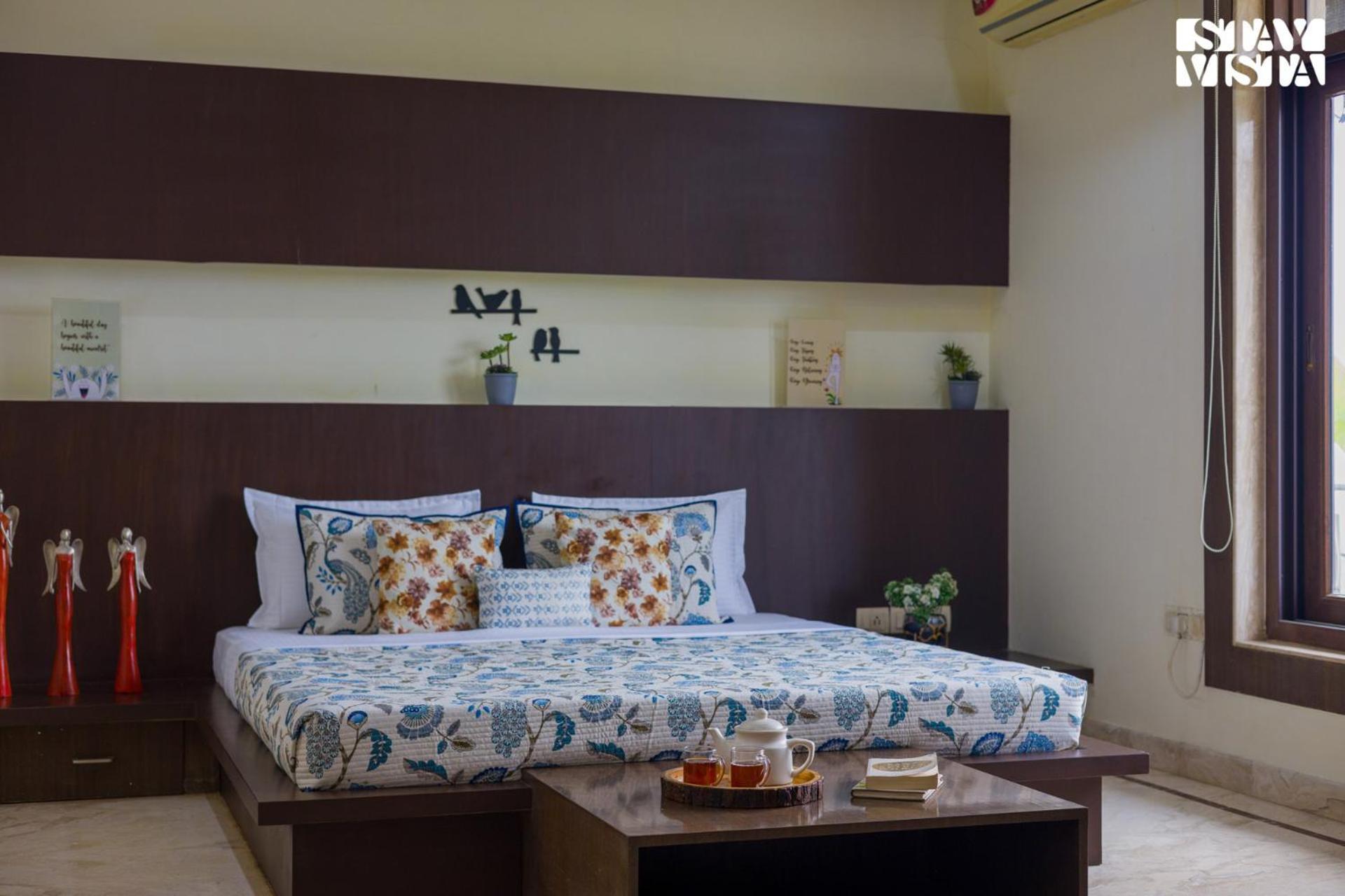 Stayvista At The Saket Farm With Pool, Bonfire Villa *