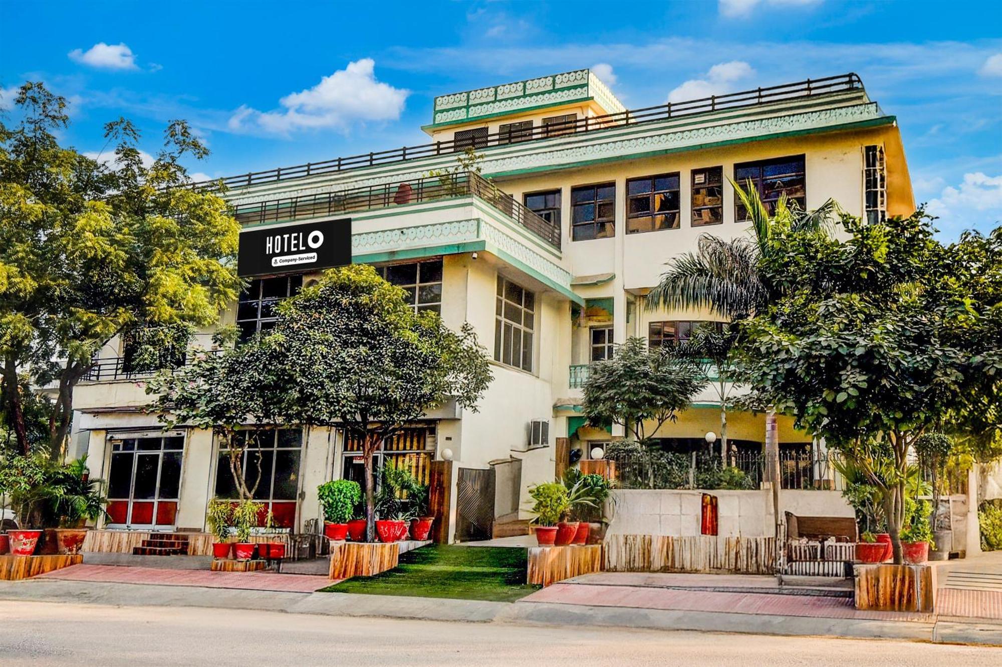 Super O Khatipura Formerly Milan Garden And Restaurant 3*