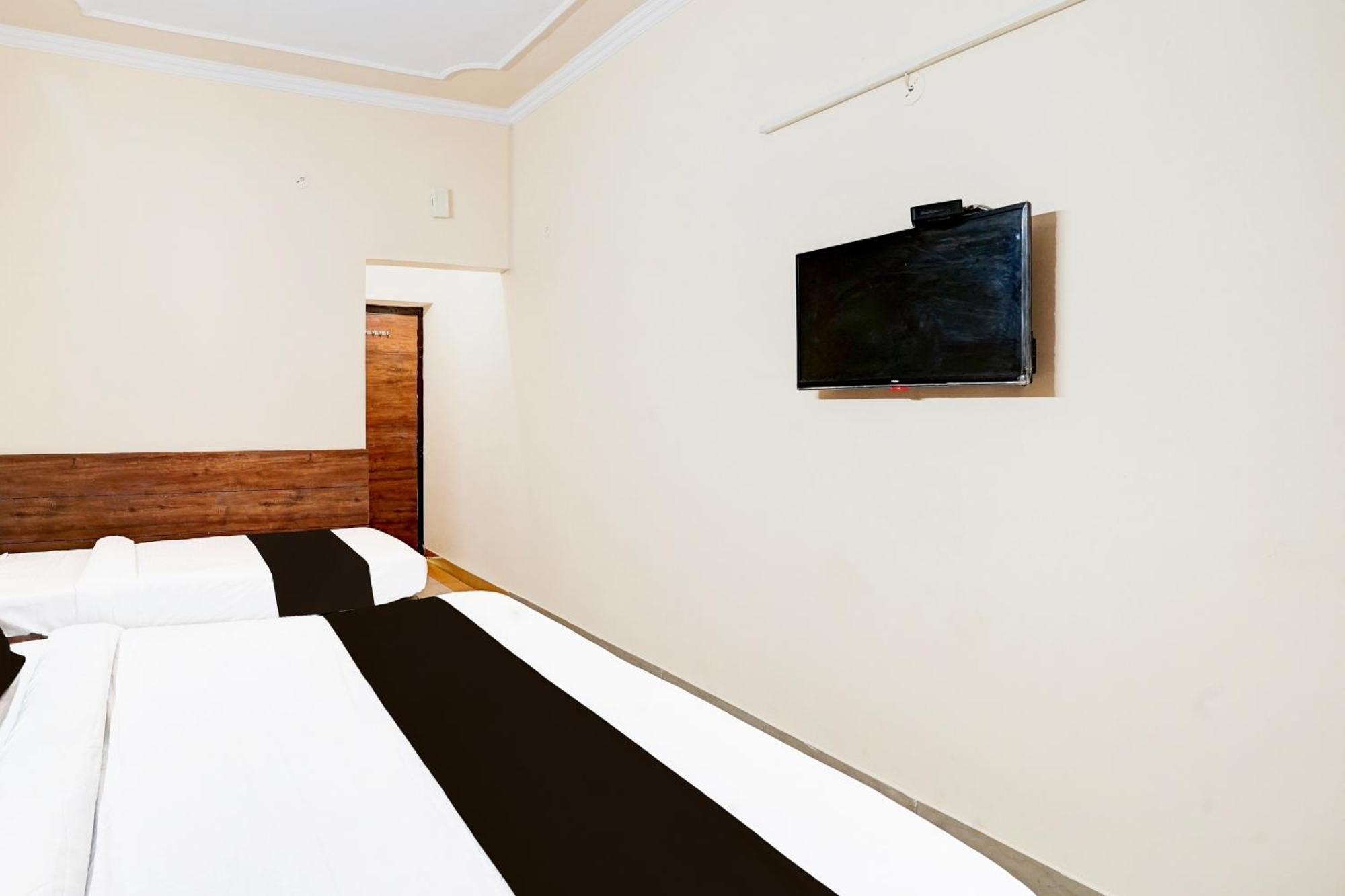 Super O Meera Marg Near Bani Park Formerly Cozy Vibes 3* Jaipur