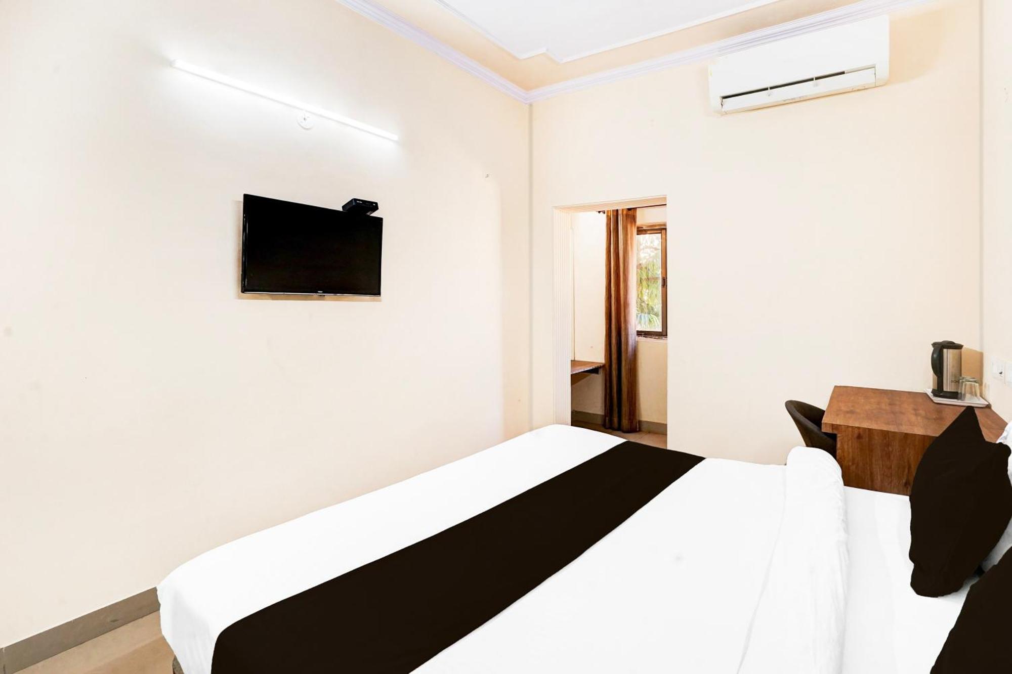 Super O Meera Marg Near Bani Park Formerly Cozy Vibes Hotel Jaipur