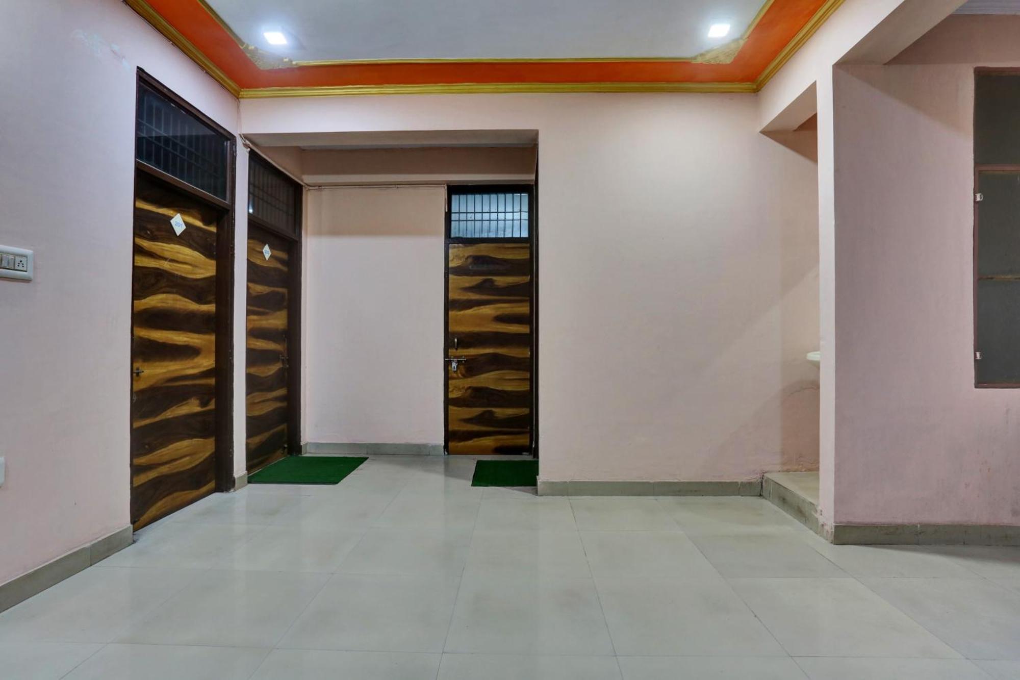 Hotel O Vijay Shree 4*
