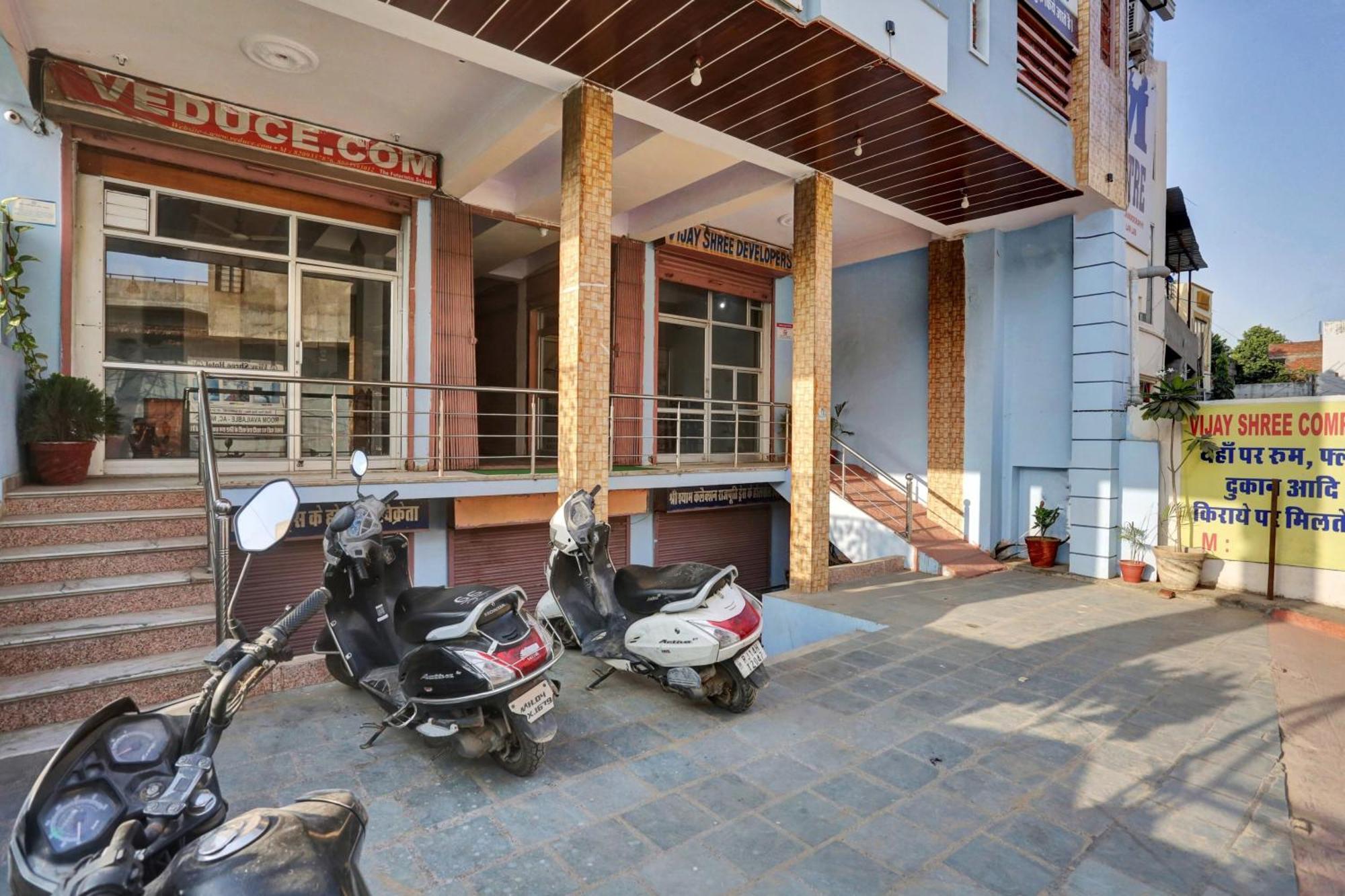 O Vijay Shree Hotel 4*