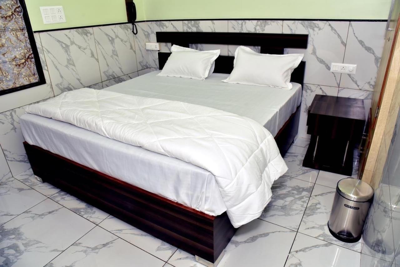 Hotel Spot On Yadav