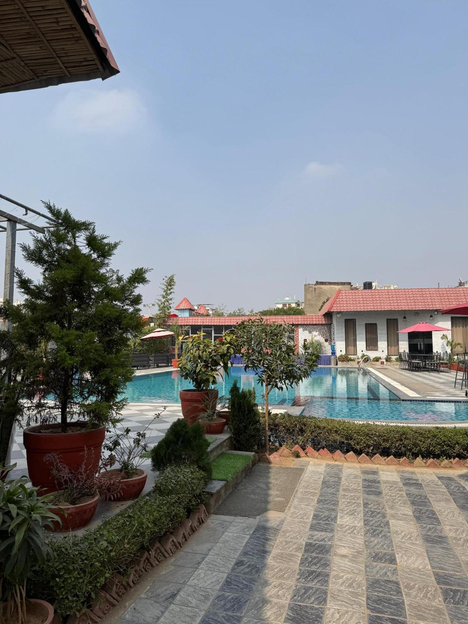 The Sparkle Farm House Farm stay *