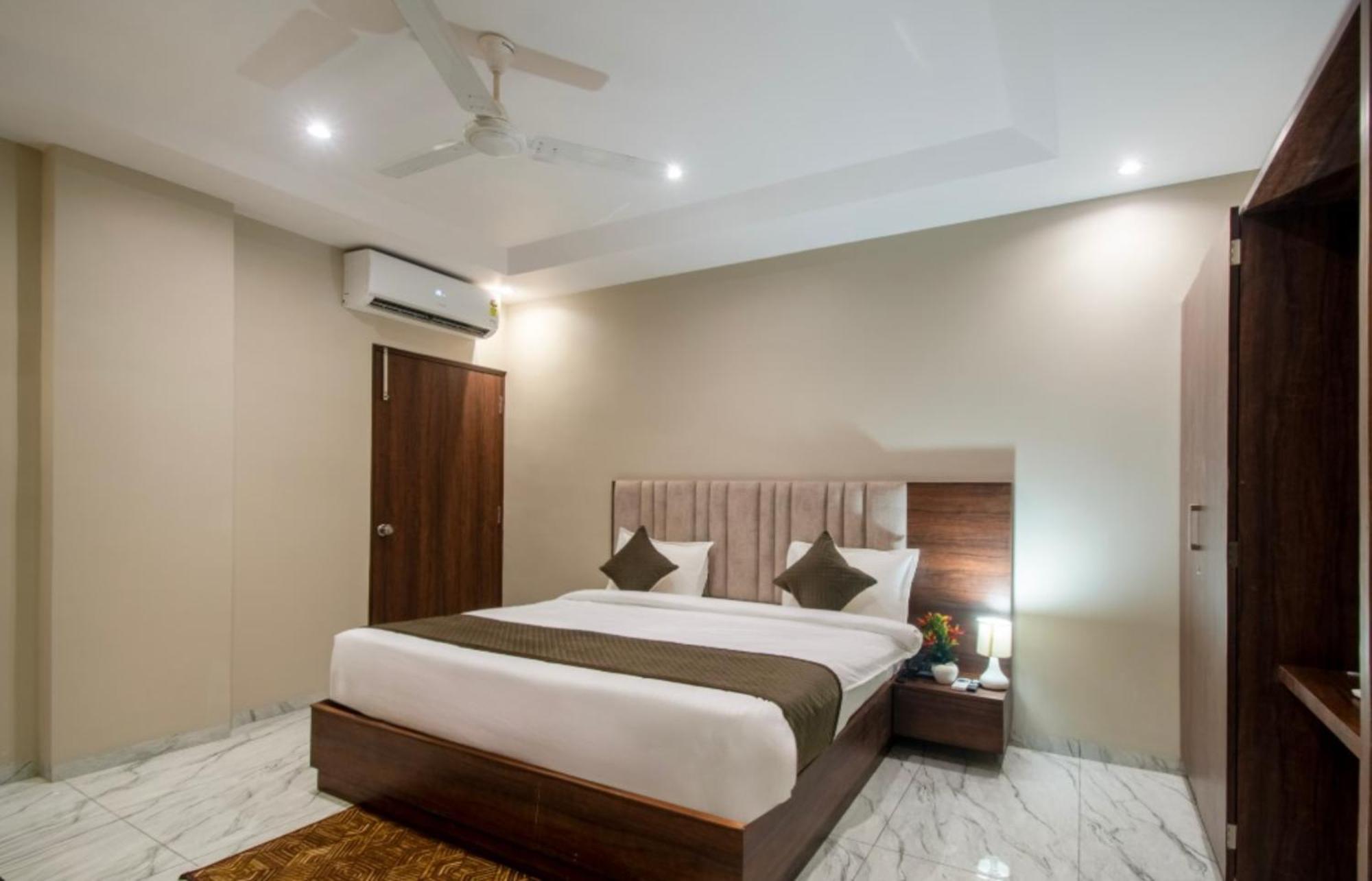Grand Tulip By Aditya Hotel 3*