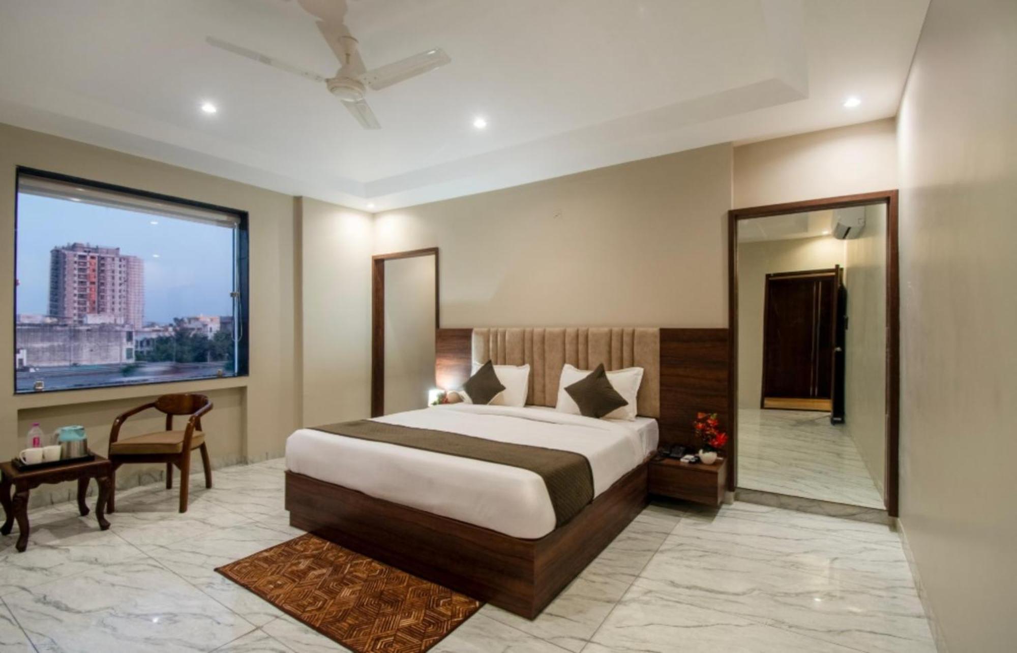 Hotel Grand Tulip By Aditya 3*