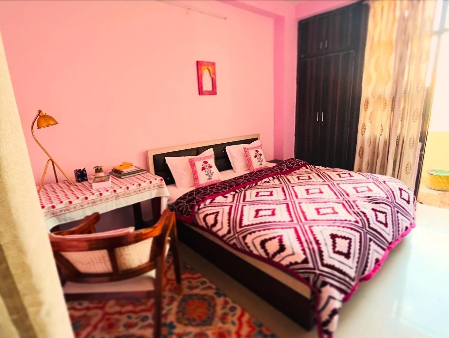 Experience The Vintage Charm - Private 3Bhk Flat In Jaipur Apartment