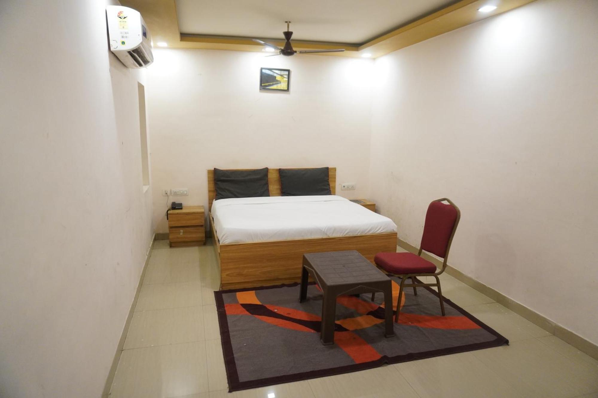 Bhanwar Niwas 3*
