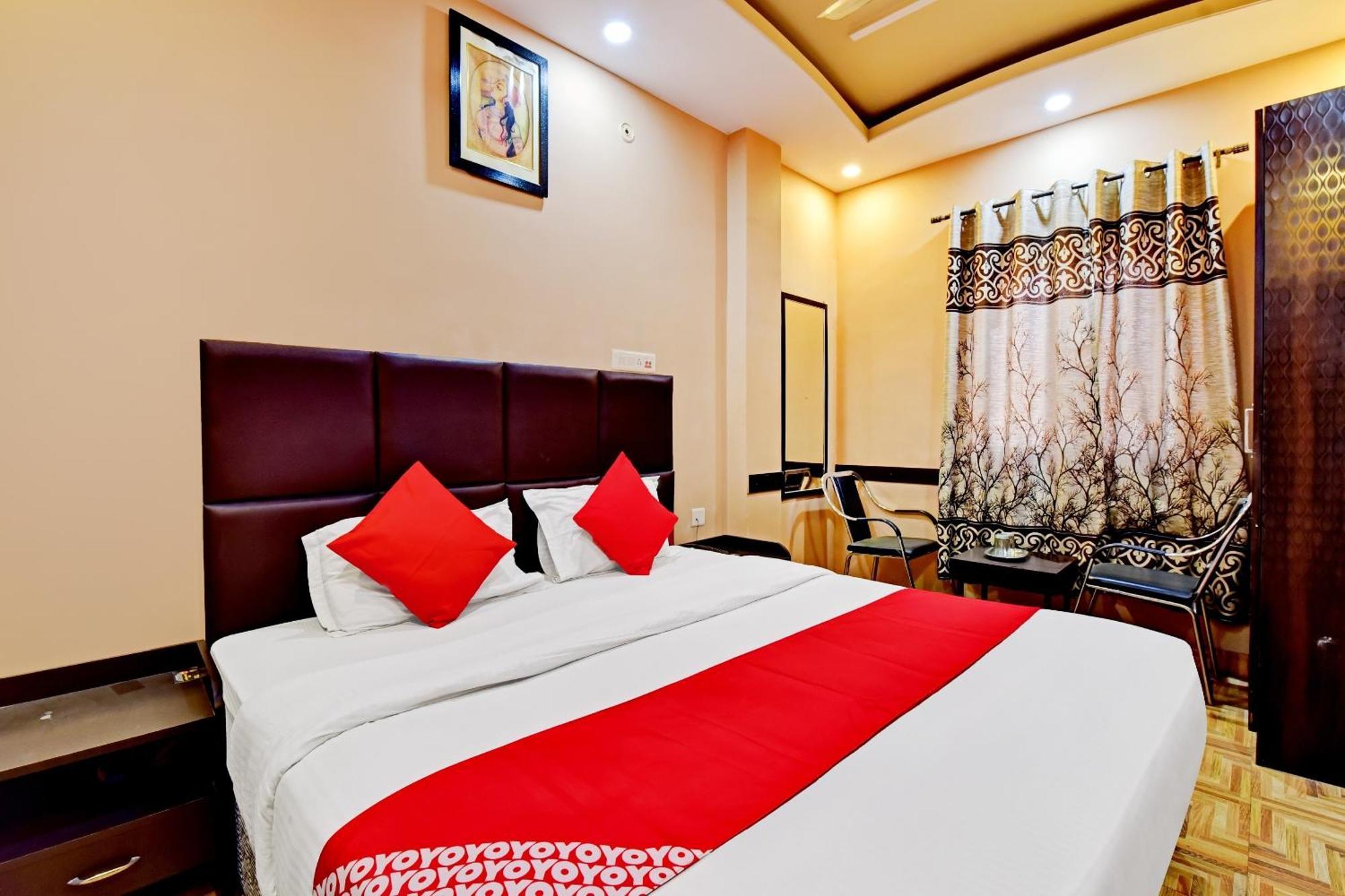 Hotel O Deepak Residency