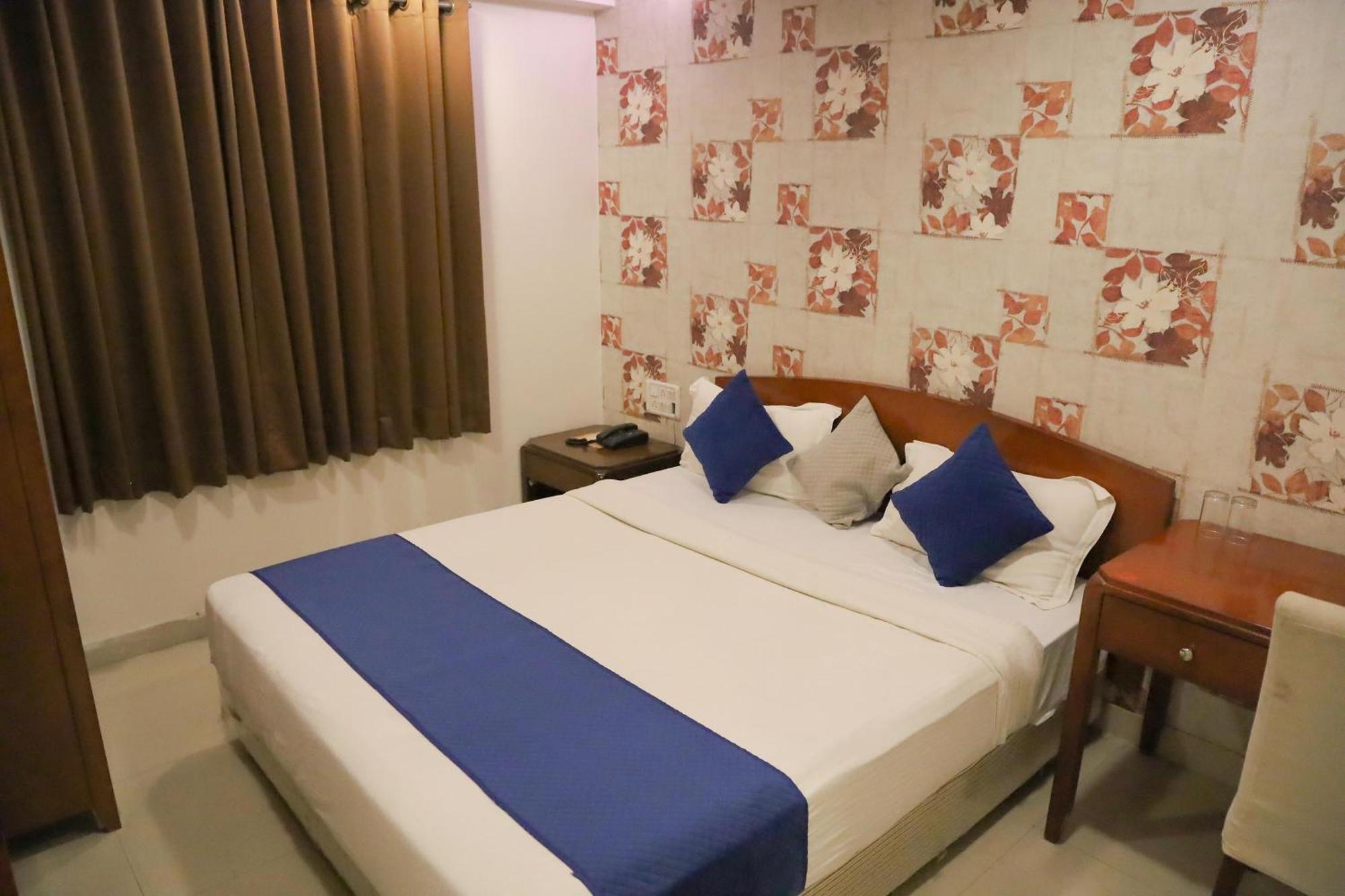 Hotel Grand Eagle Near Jecc Sitapura Jaipur