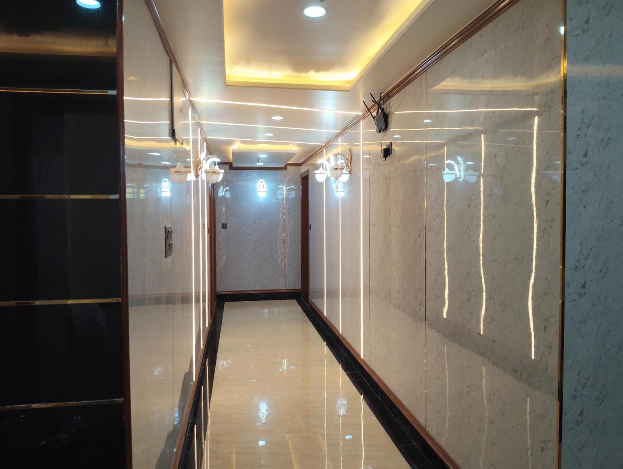 Hotel De Grand Dwarka-Near Jaipur Airport Hotel