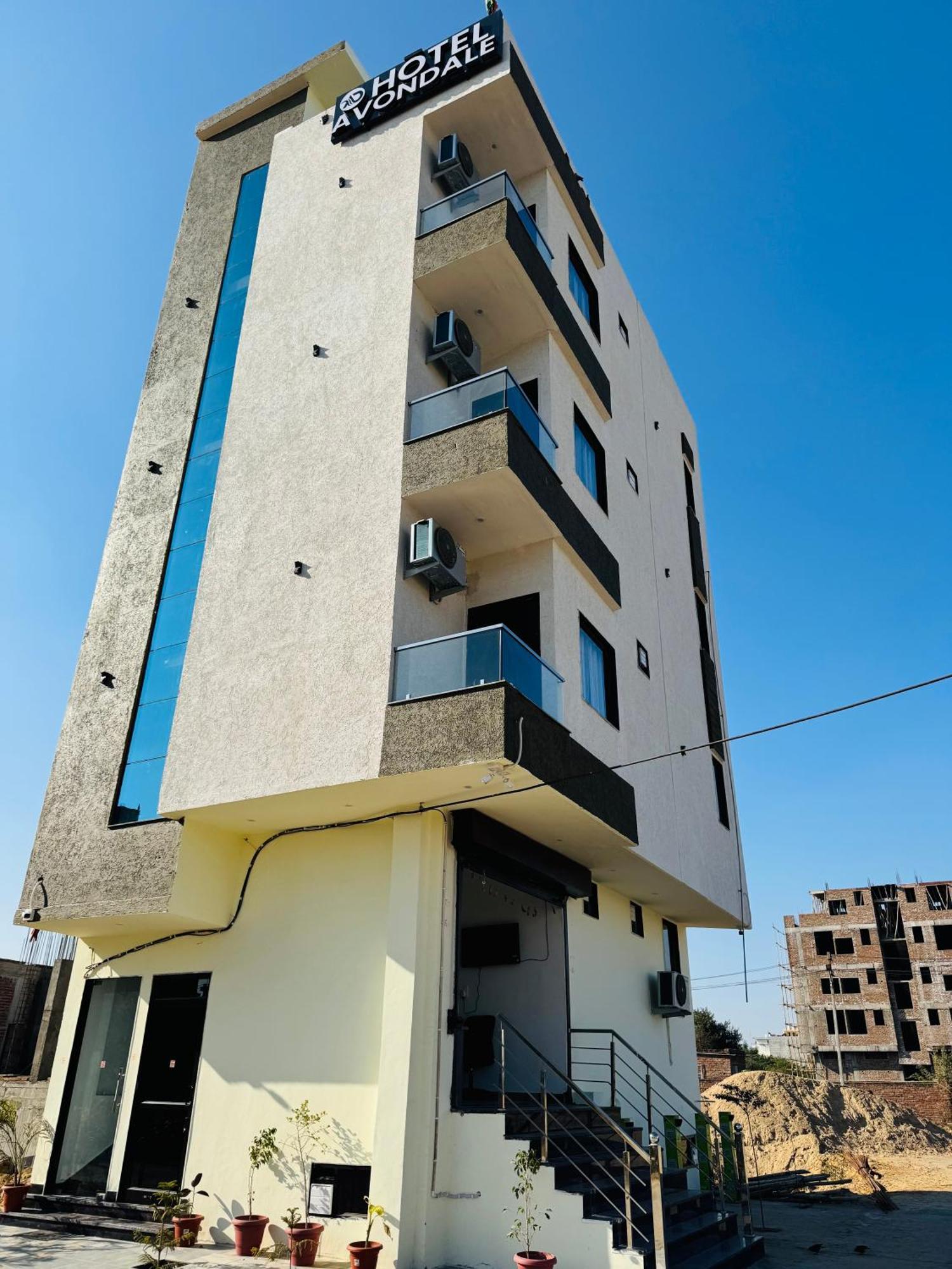 Avondale Hotel