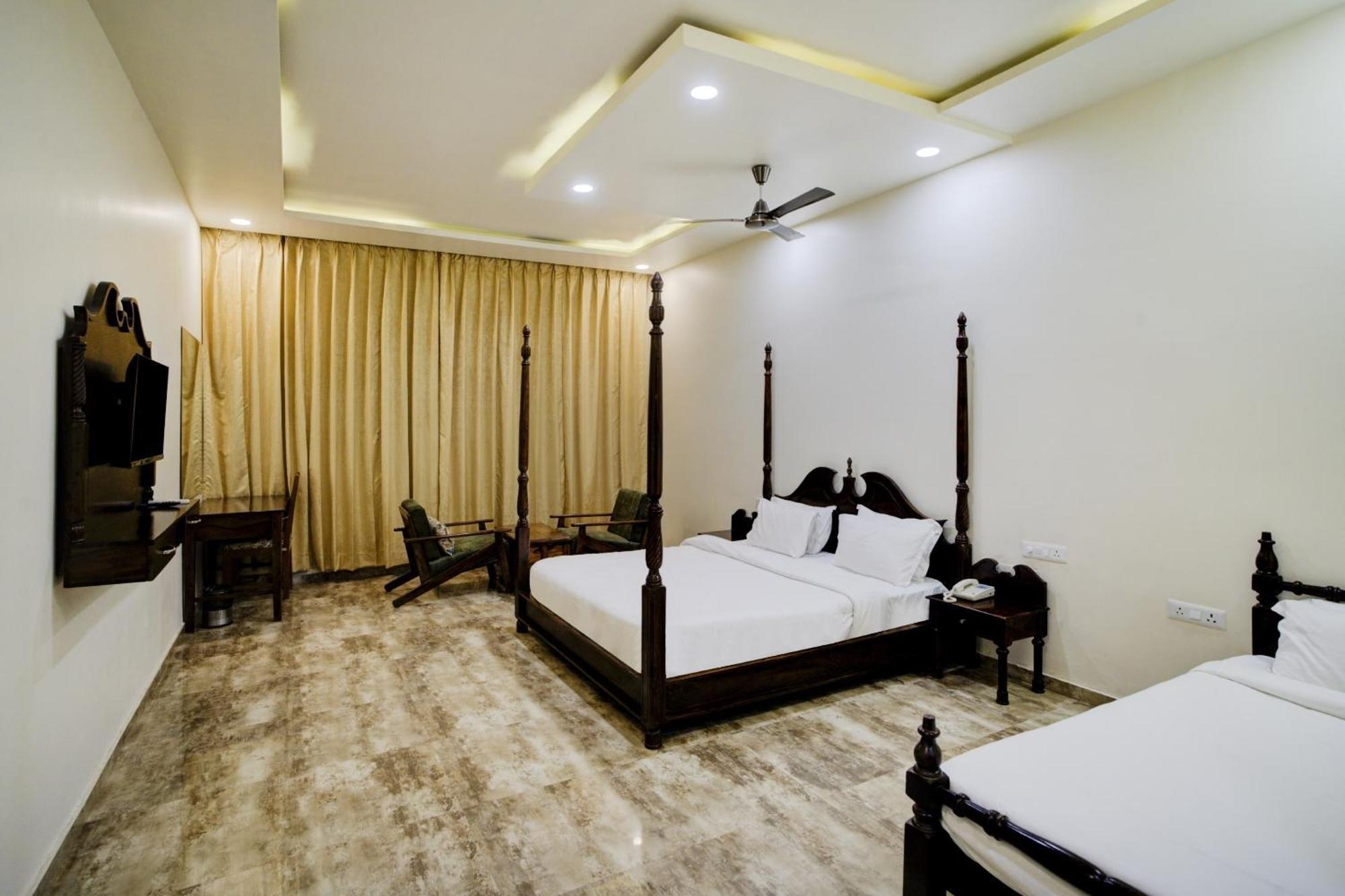 Resort Palette - Madhogarh