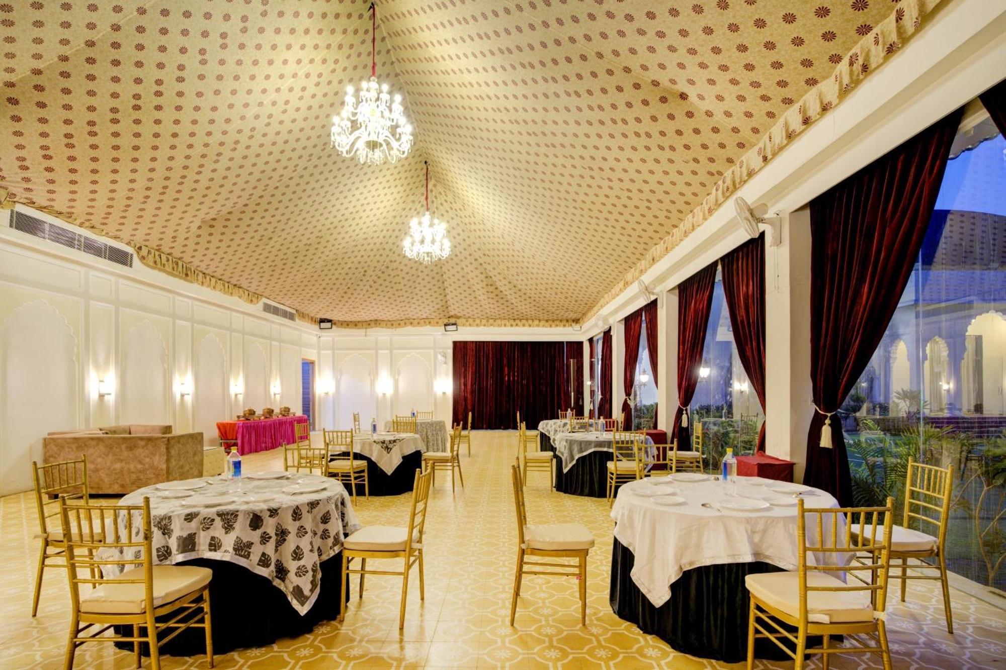 Palette - Madhogarh Resort 2*