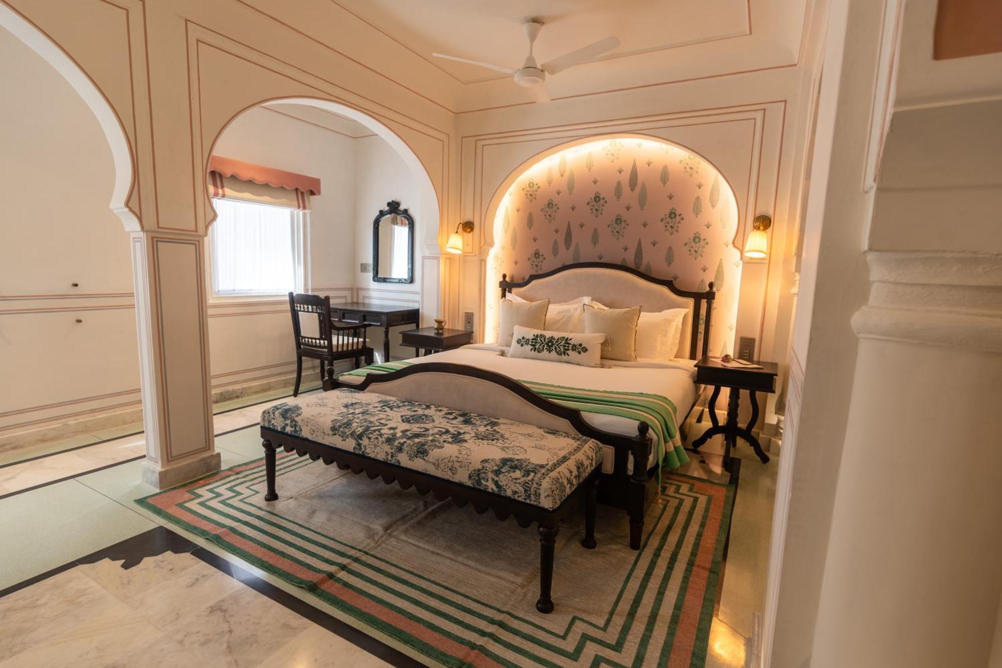 Padmaa Hotel 4*