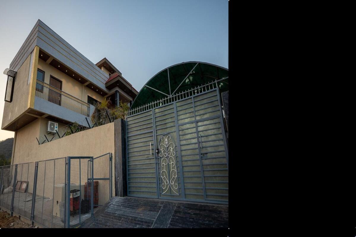 Bvilla - A Secret Paradise, Surrounded By Nature Jaipur