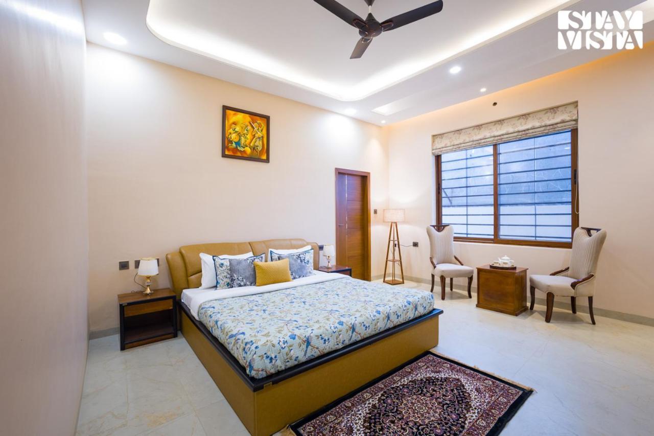 Stayvista At Lush Haven With Pool, Ac * Jaipur