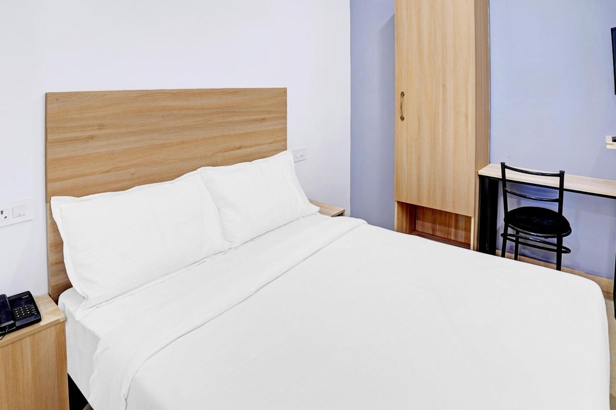 Hotel Super Collection O Grand Capitol- Jaipur
