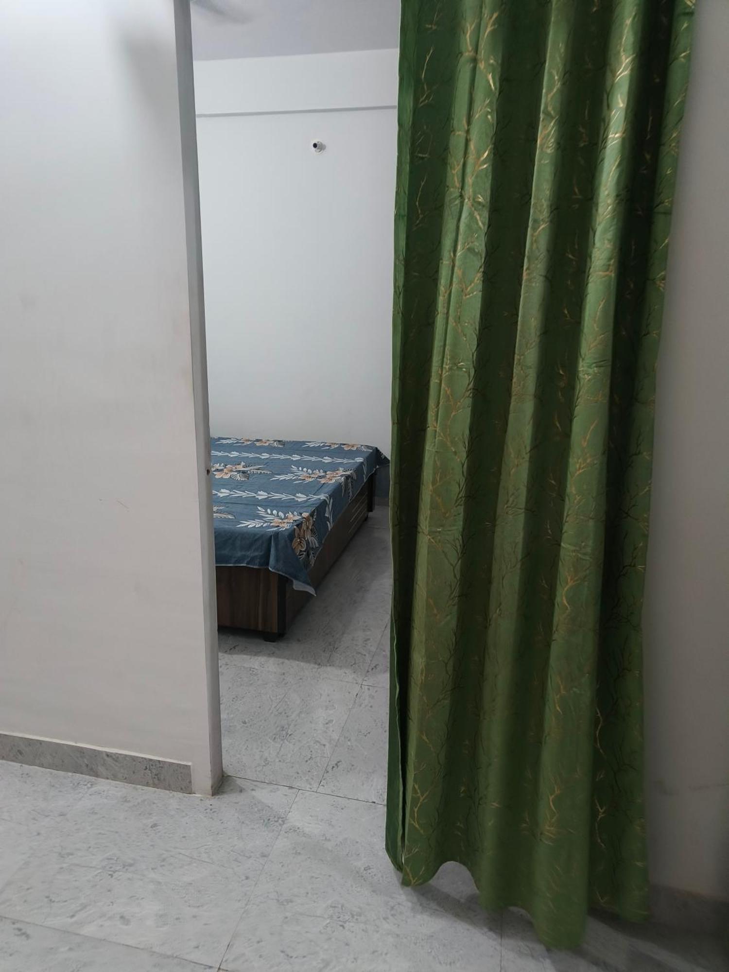Aamor Residency Apartment *