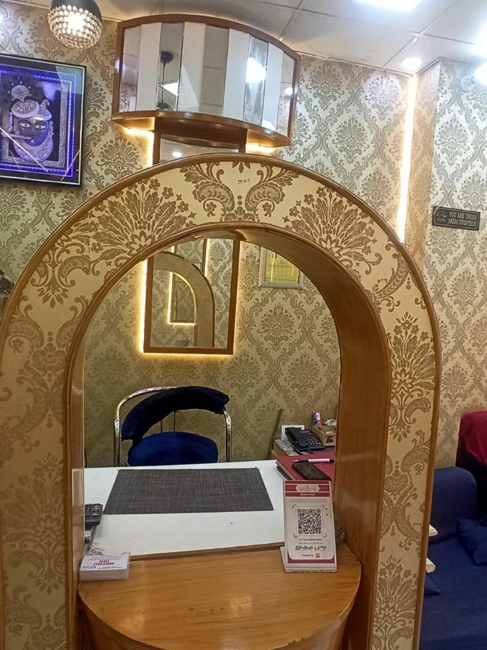 Meenu Hotel Jaipur