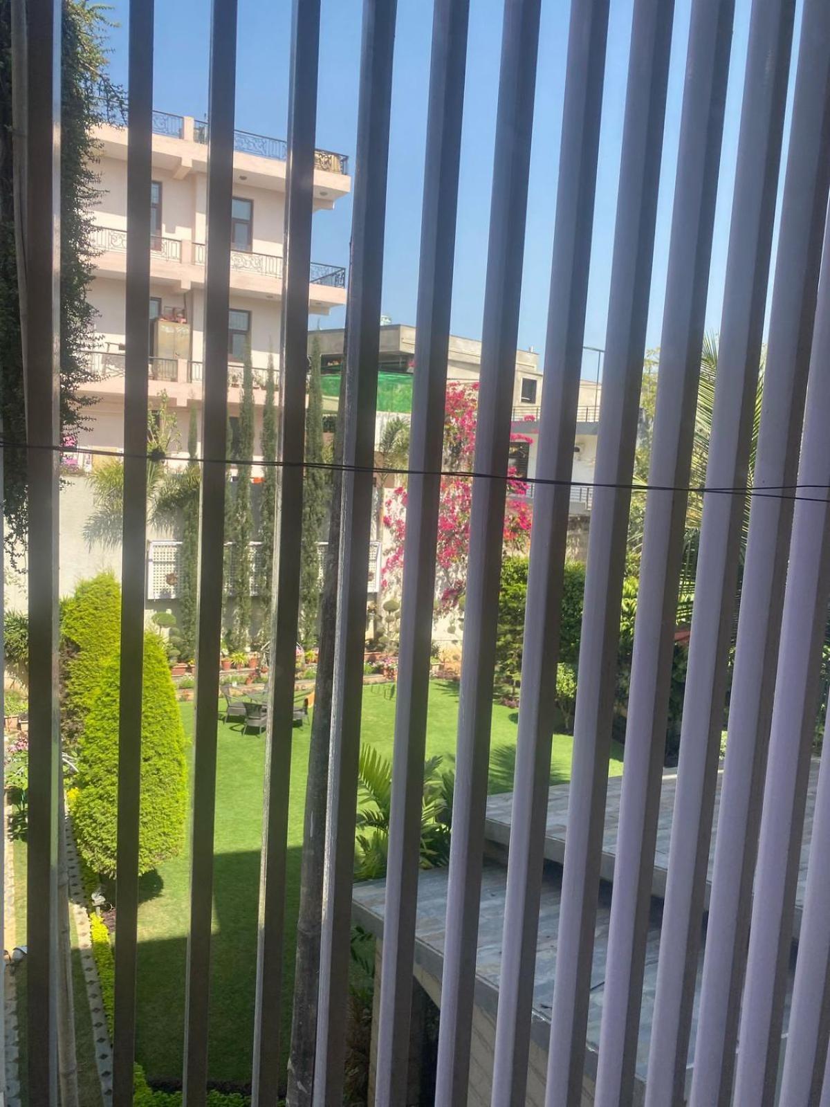 The White Outhouse At Banipark First Floor Apartment Jaipur