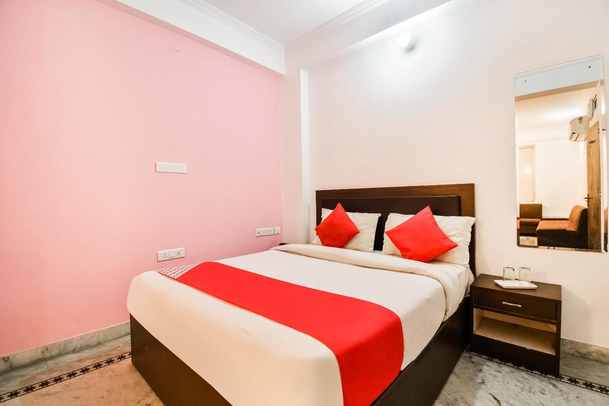 Hotel Collection O Shani Classic