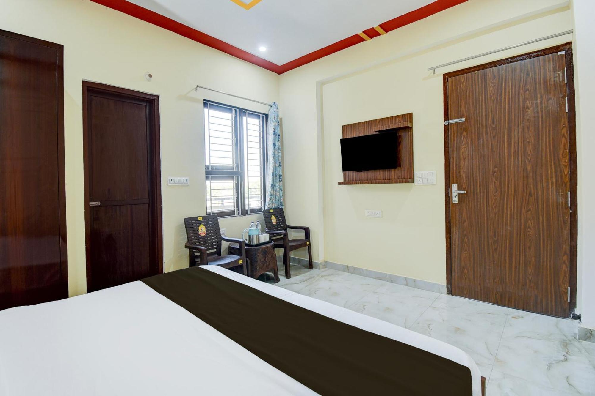 Hotel O Golden Park Jaipur
