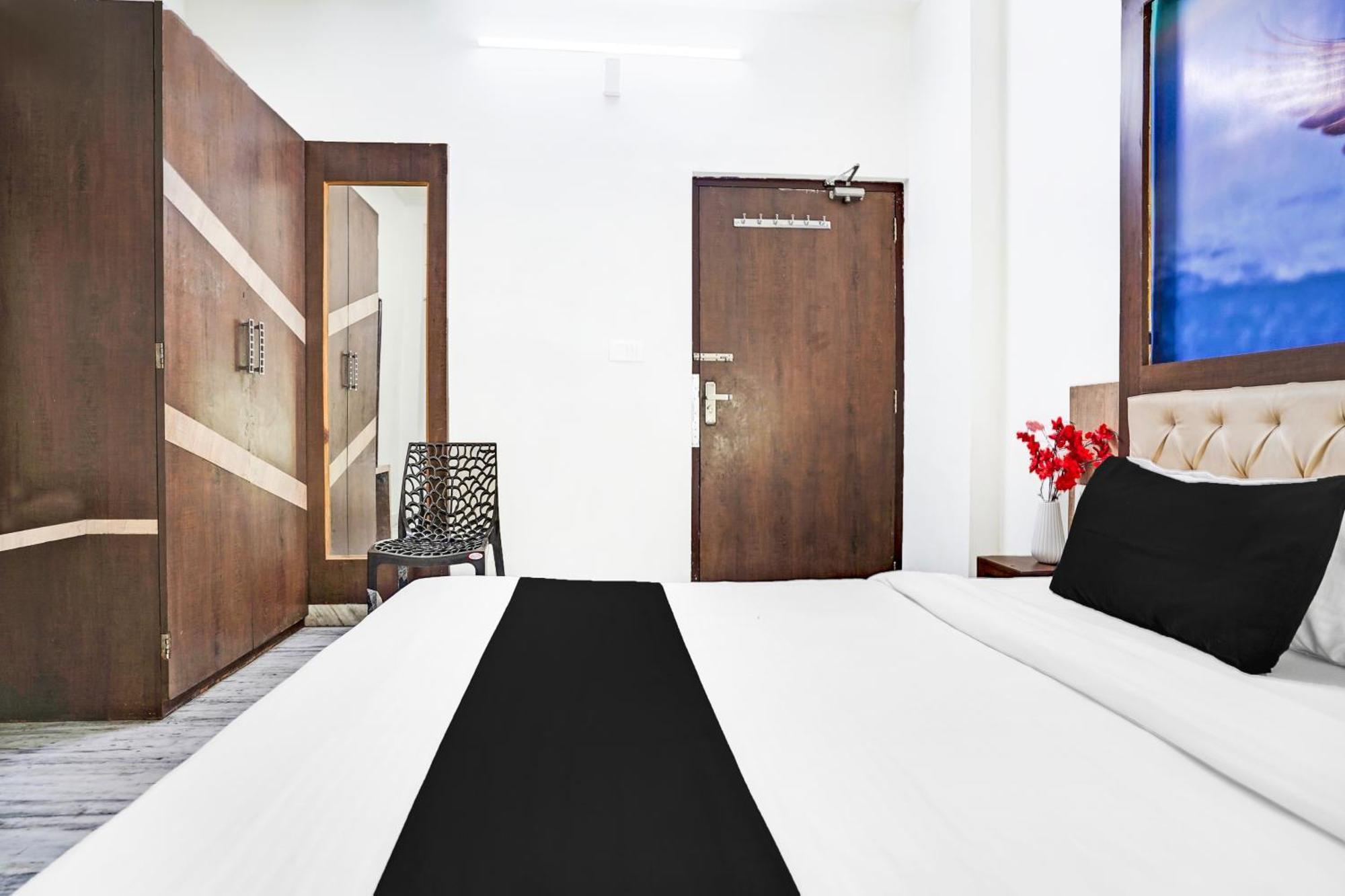 Super O Vaishali Nagar Hotel