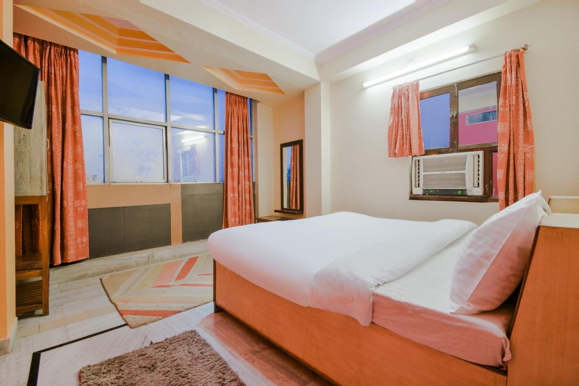 O Shree Ram Palace Hotel