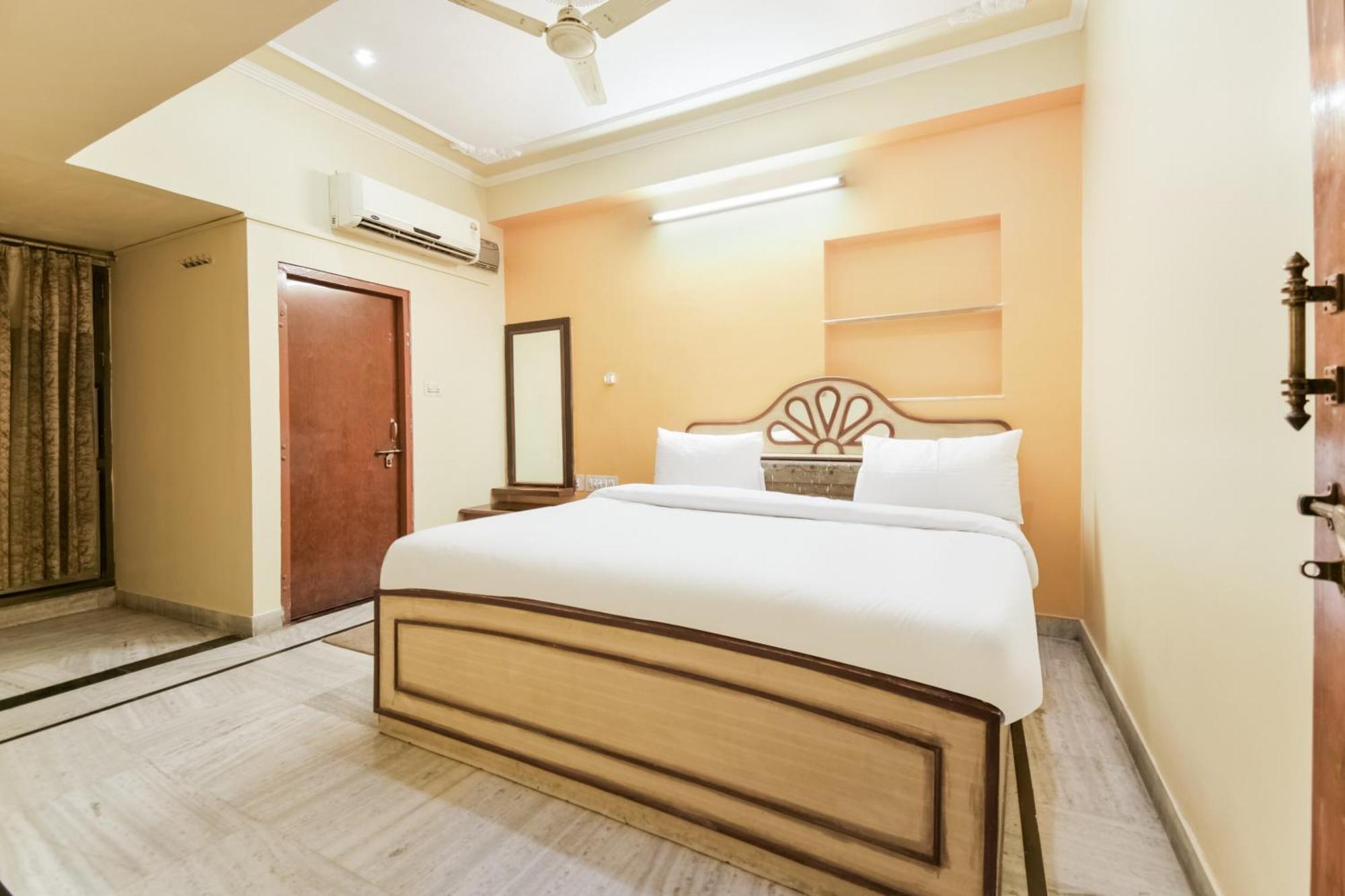 Hotel O Shree Ram Palace Jaipur