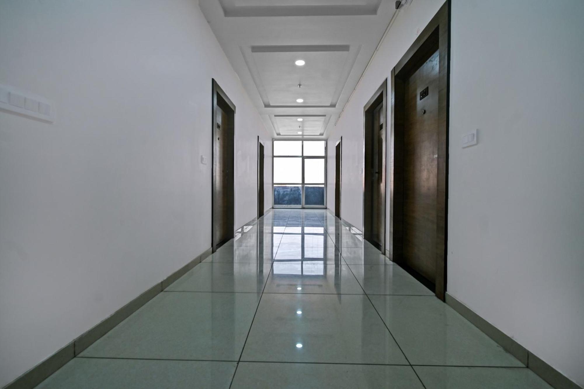 Hotel Townhouse By My 4*
