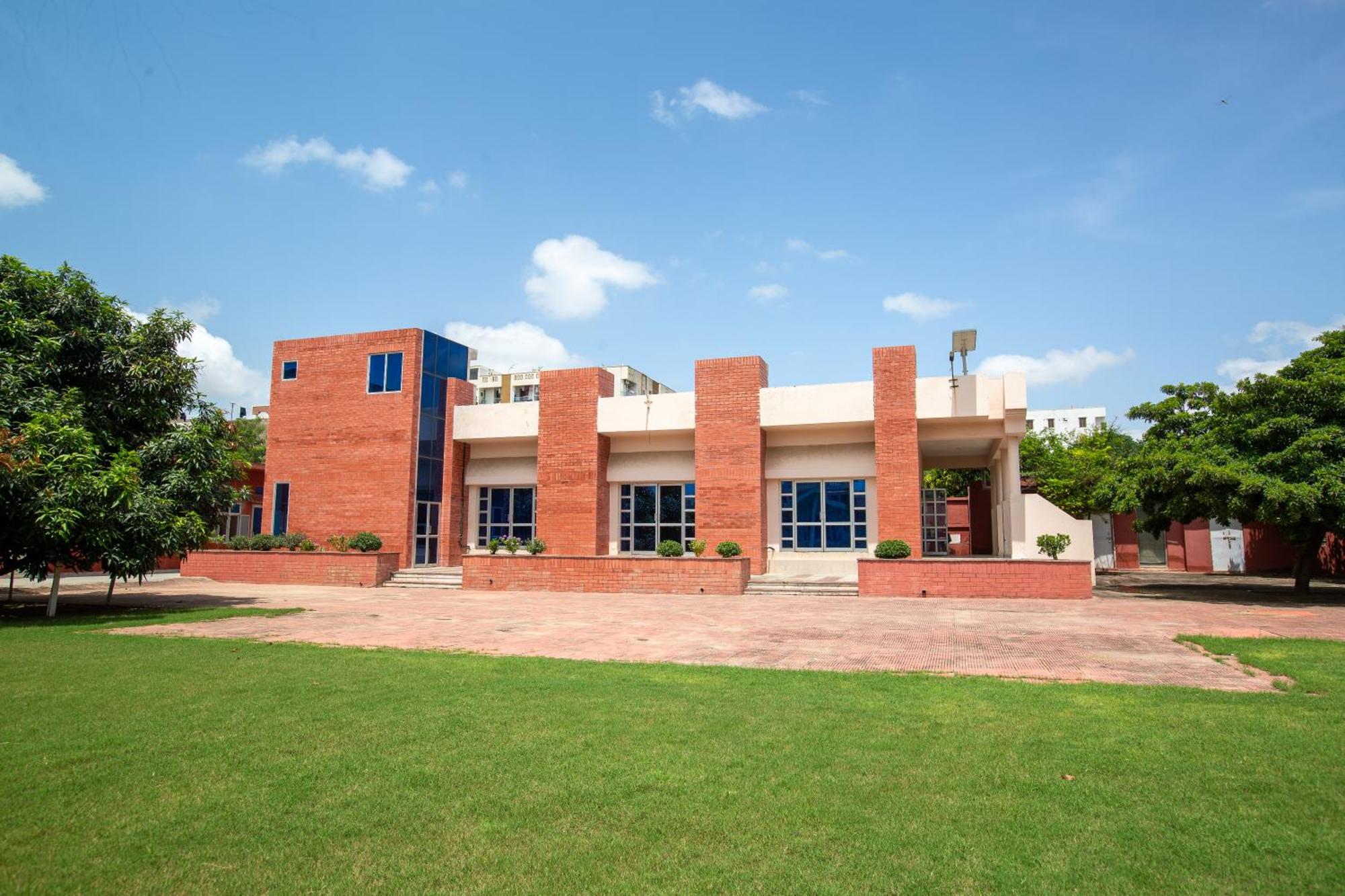 Palm Familia-6bhk Italian With Cook * Jaipur