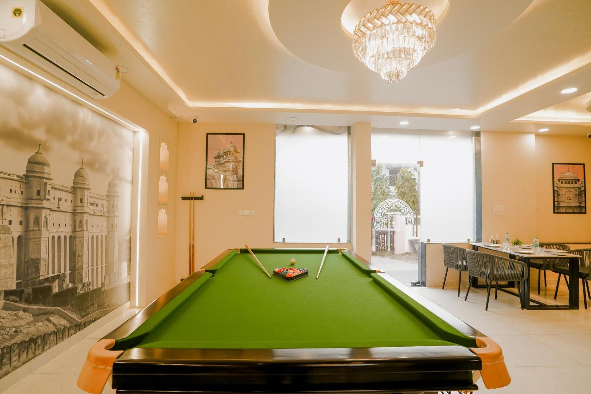 Hotel The Hidden Door-near Airport Jaipur