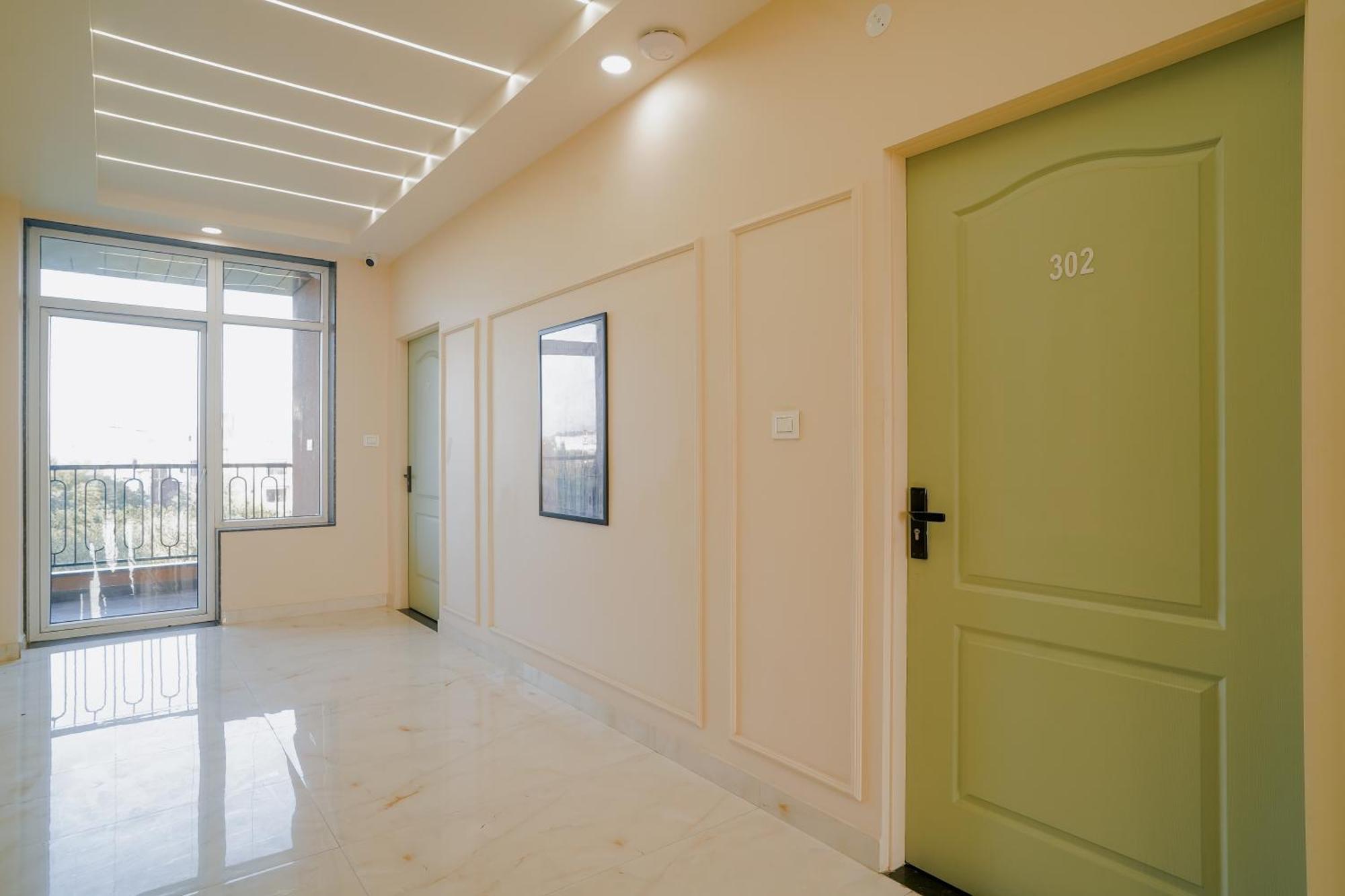 Hotel The Hidden Door-near Airport Jaipur