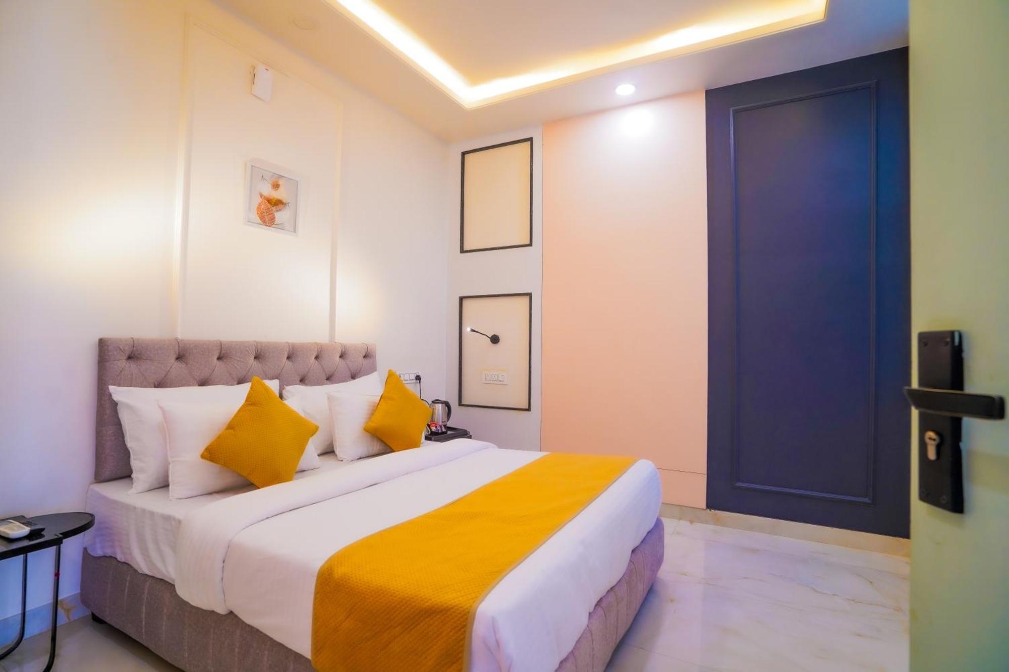 Hotel The Hidden Door-near Airport Jaipur