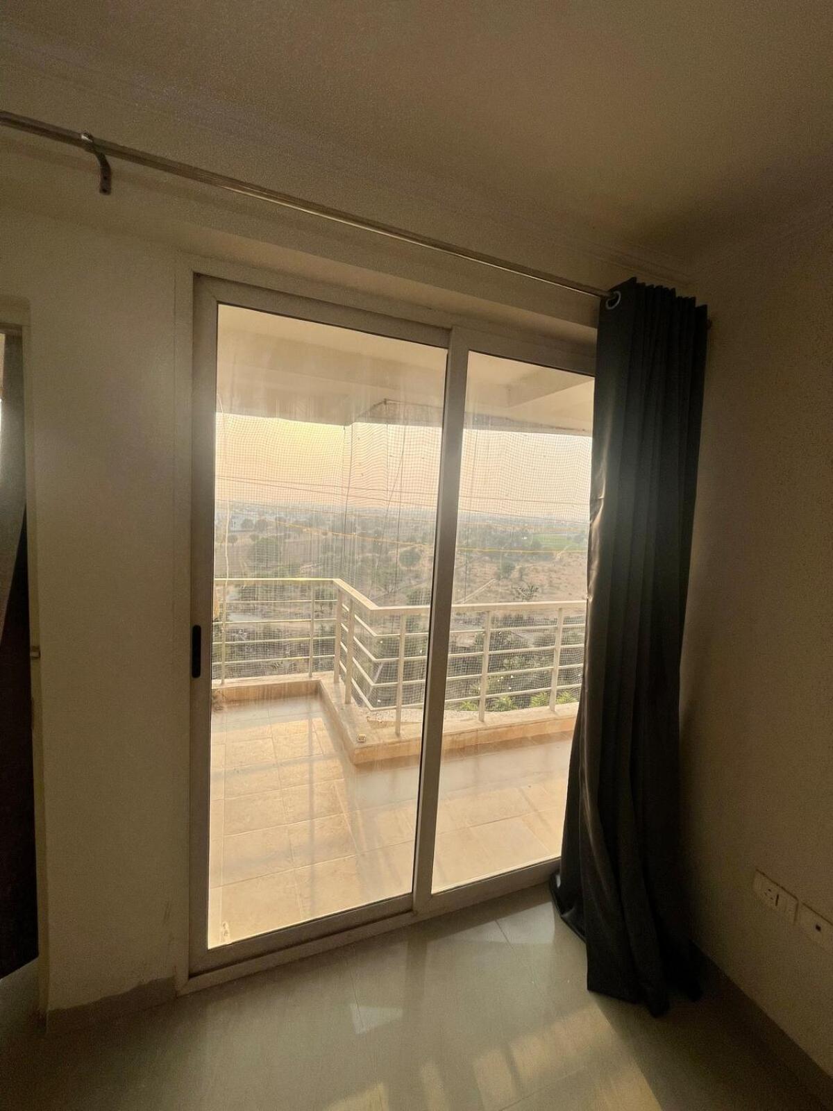 A Modern & Homely Apartment