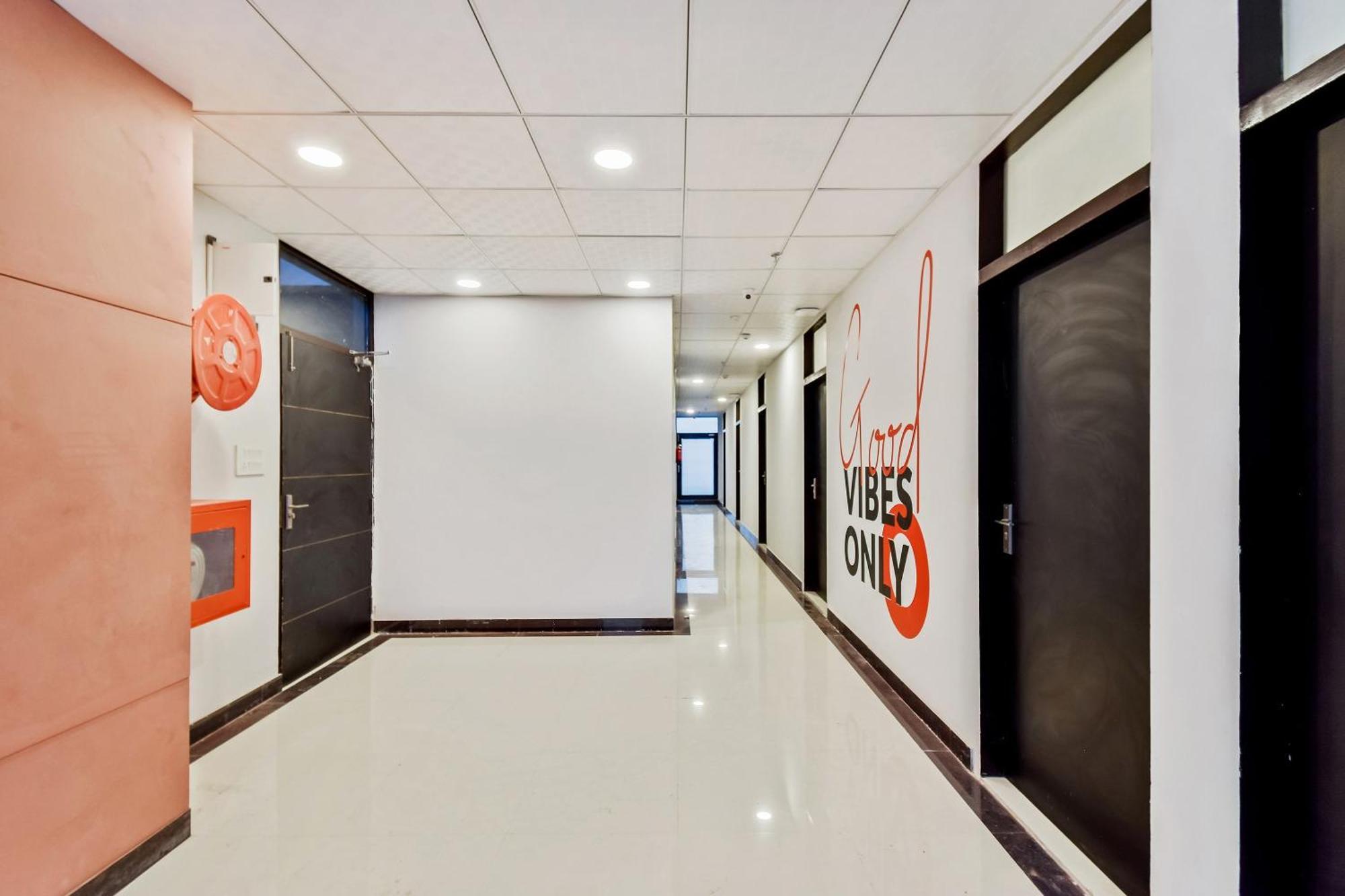 Hotel Collection O Govind Marg